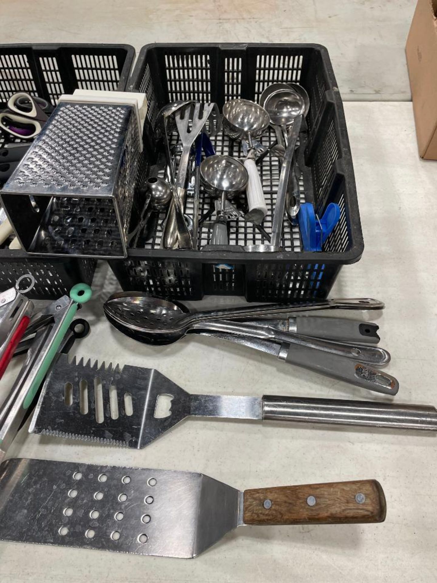 (3) BASKETS OF ASSORTED KITCHEN UTENSILS - Image 4 of 4