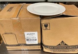 2 CASES OF DUDSON 9.5" CLASSIC PLATES - 24/CASE, MADE IN ENGLAND