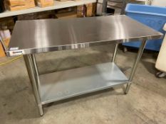 48" X 24" STAINLESS STEEL WORK TABLE