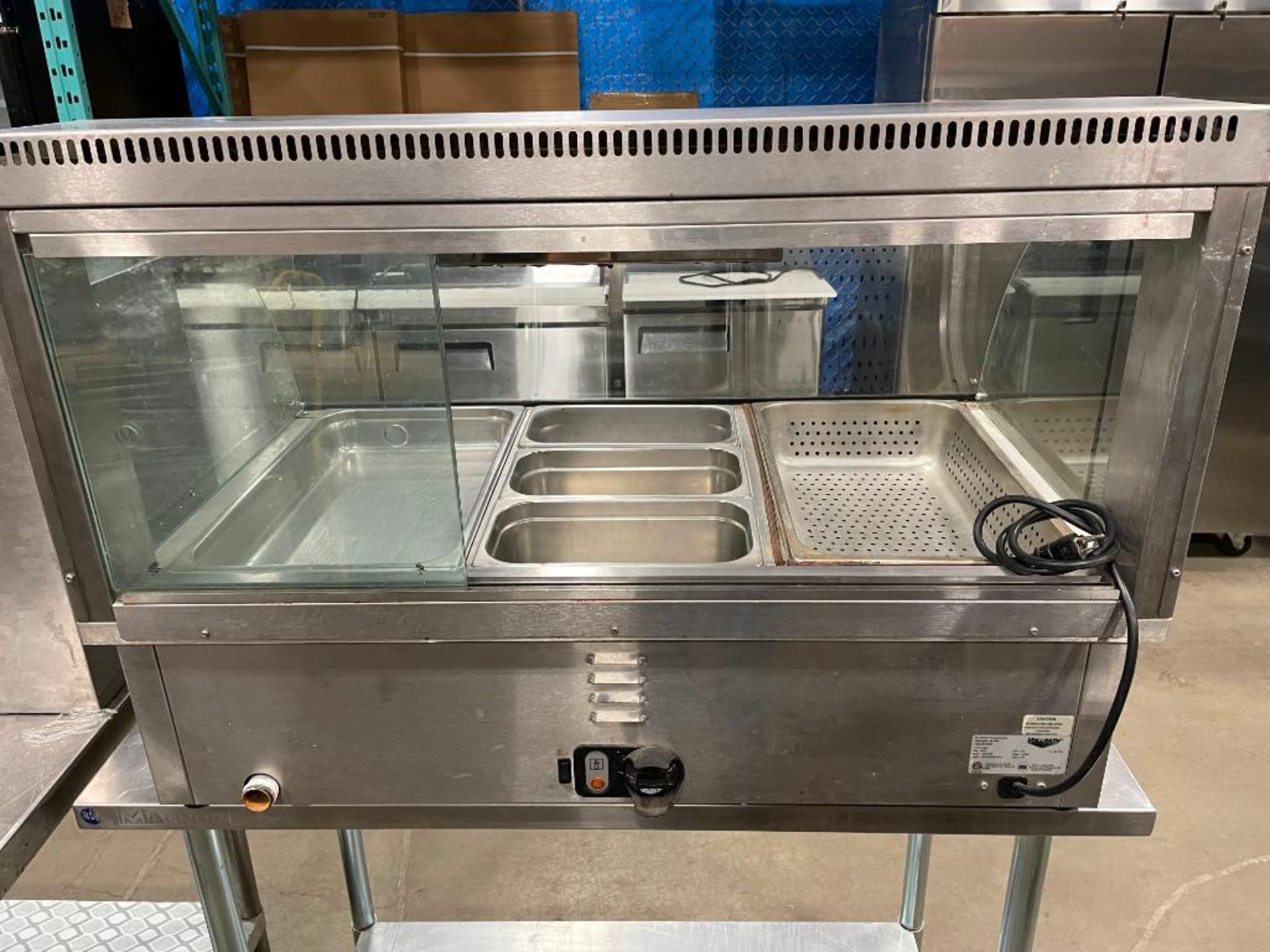 VOLLRATH 40732 CAYENNE BAIN MARIE HOT FOOD DISPLAY CASE - Image 6 of 10