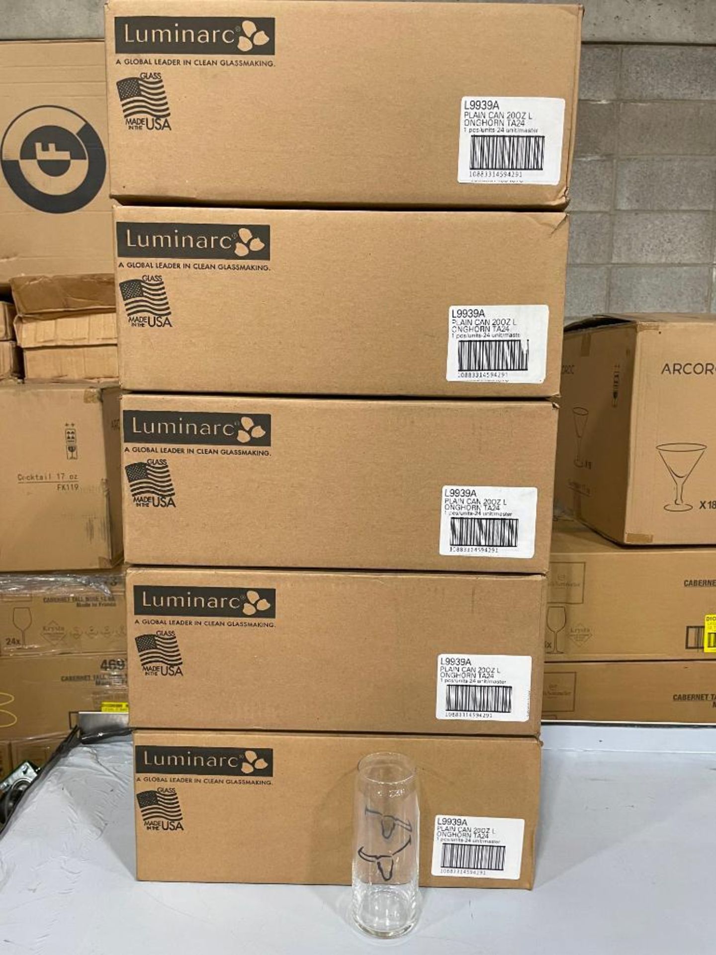 5 CASES OF 20 OZ. LONGHORN GLASSES, 24 PER CASE, ARCOROC L9939A - NEW