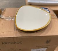 CASE OF TERRASTONE 8 7/8" WHITE PLATES - 18/CASE, ARCOROC - NEW