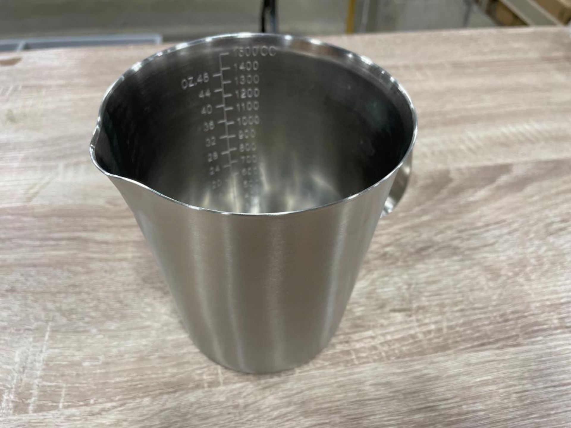 1500ML HEAVY DUTY STAINLESS GRADUATED MEASURE - NEW - Image 3 of 5