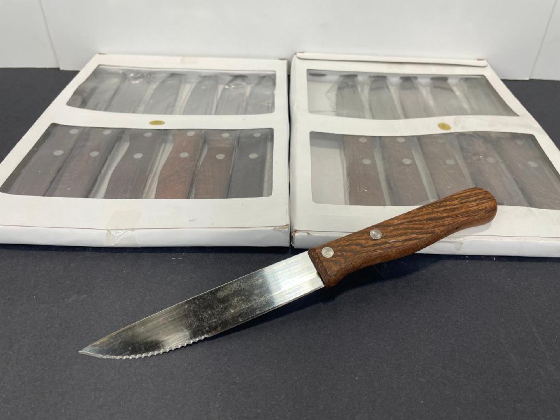 STEAK KNIVES, WOOD HANDLE, POINTED TIP - LOT OF 12
