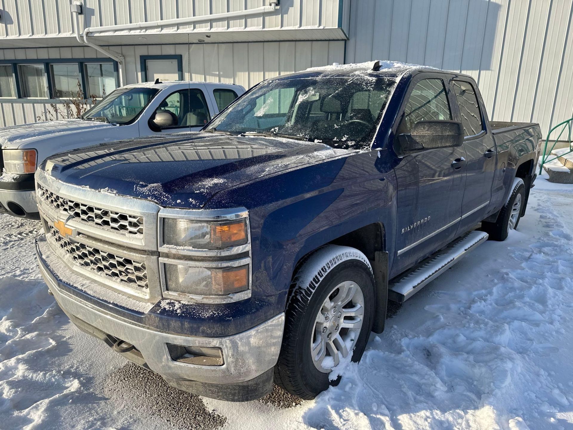 2014 Chevrolet Silverado Double Cab 4X4 Gas Pickup Truck, VIN #: 1GCVKREC6EZ330249