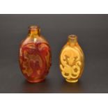 A CHINESE YELLOW OVERLAY GLASS SNUFF BOTTLE, QING DYNASTY, 18TH/19TH CENTURY