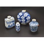 FOUR CHINESE BLUE AND WHITE PORCELAIN SNUFF BOTTLES, QING DYNASTY, 19TH CENTURY