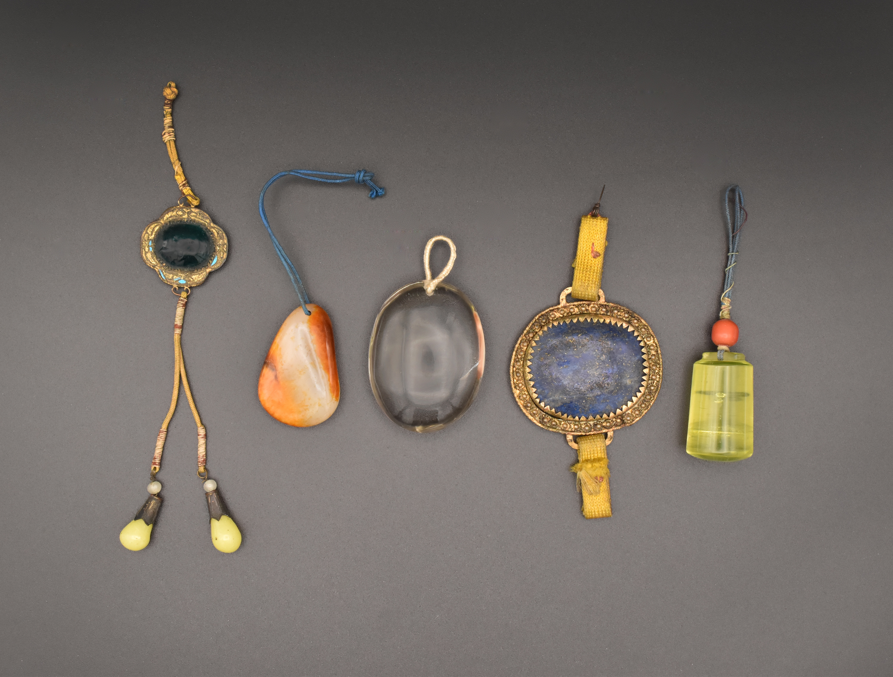 A GROUP OF FIVE CHINESE QING DYNASTY COSTUME ACCESSORIES, 18TH/19TH CENTURY