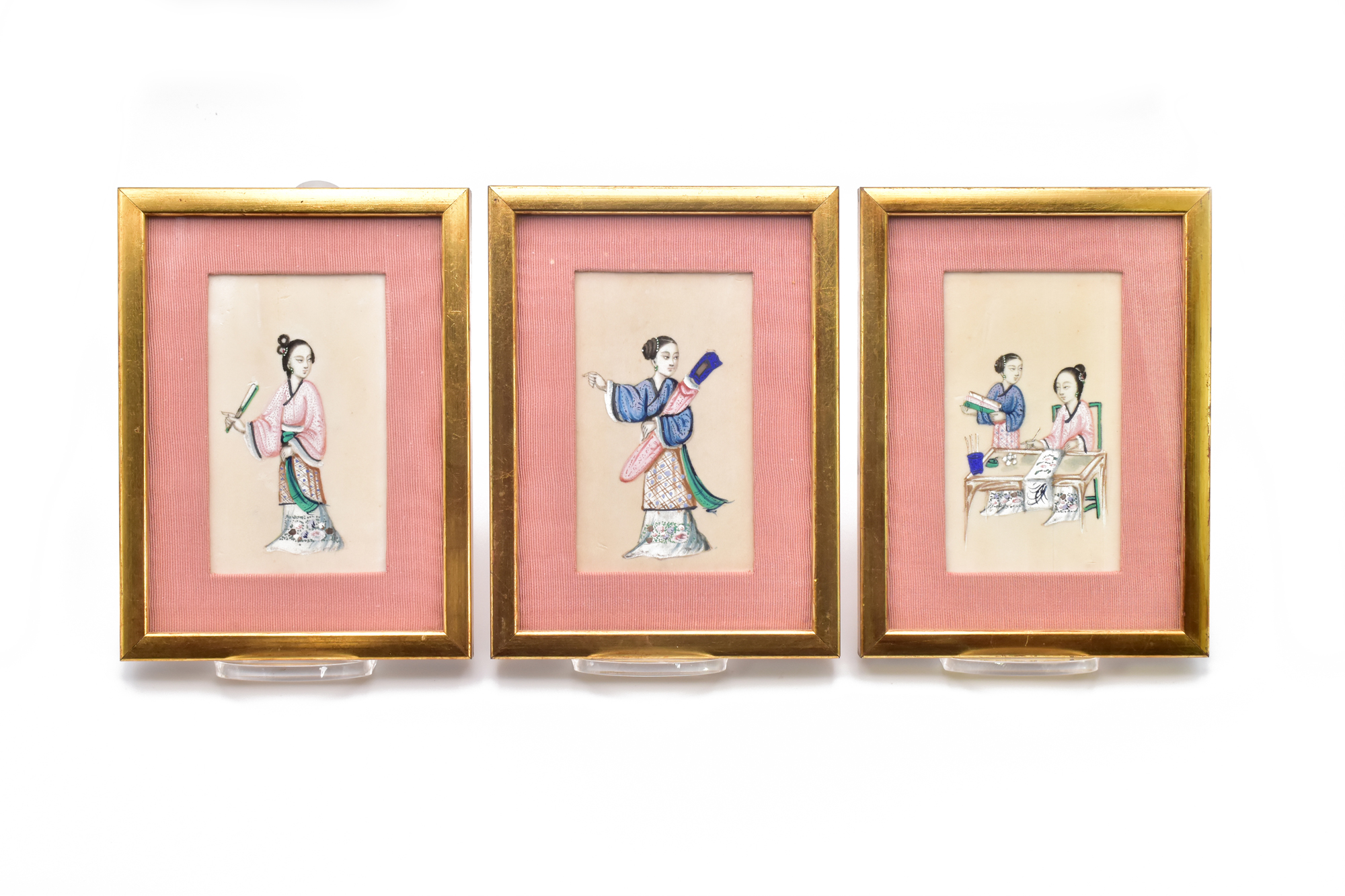 A SET OF TWELVE CHINESE PITH PAPER PAINTINGS, SECOND HALF OF THE 19TH CENTURY - Image 3 of 11