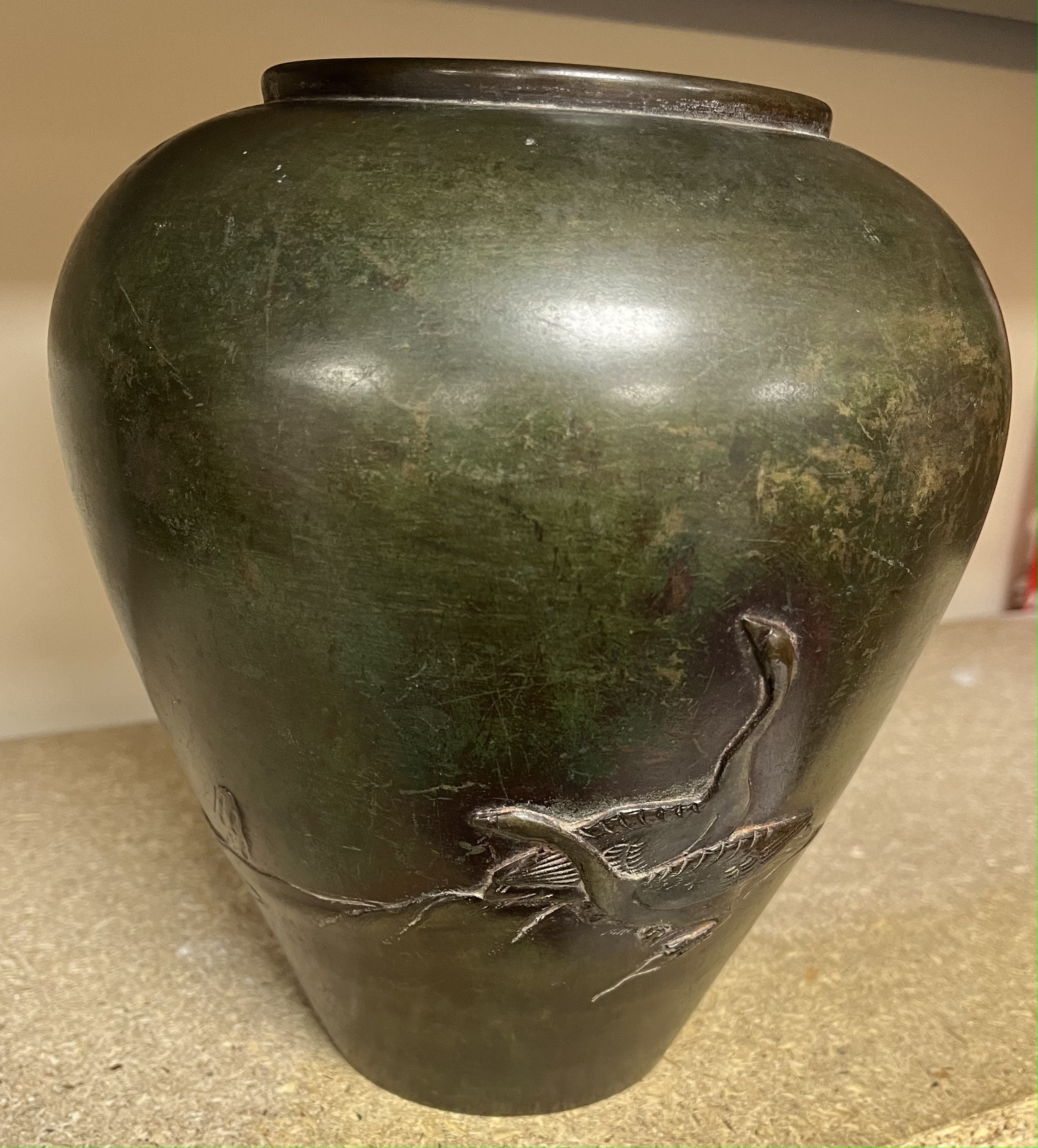A JAPANESE BRONZE VASE WITH GEESE, MEIJI PERIOD, 1868 – 1912 - Image 4 of 8