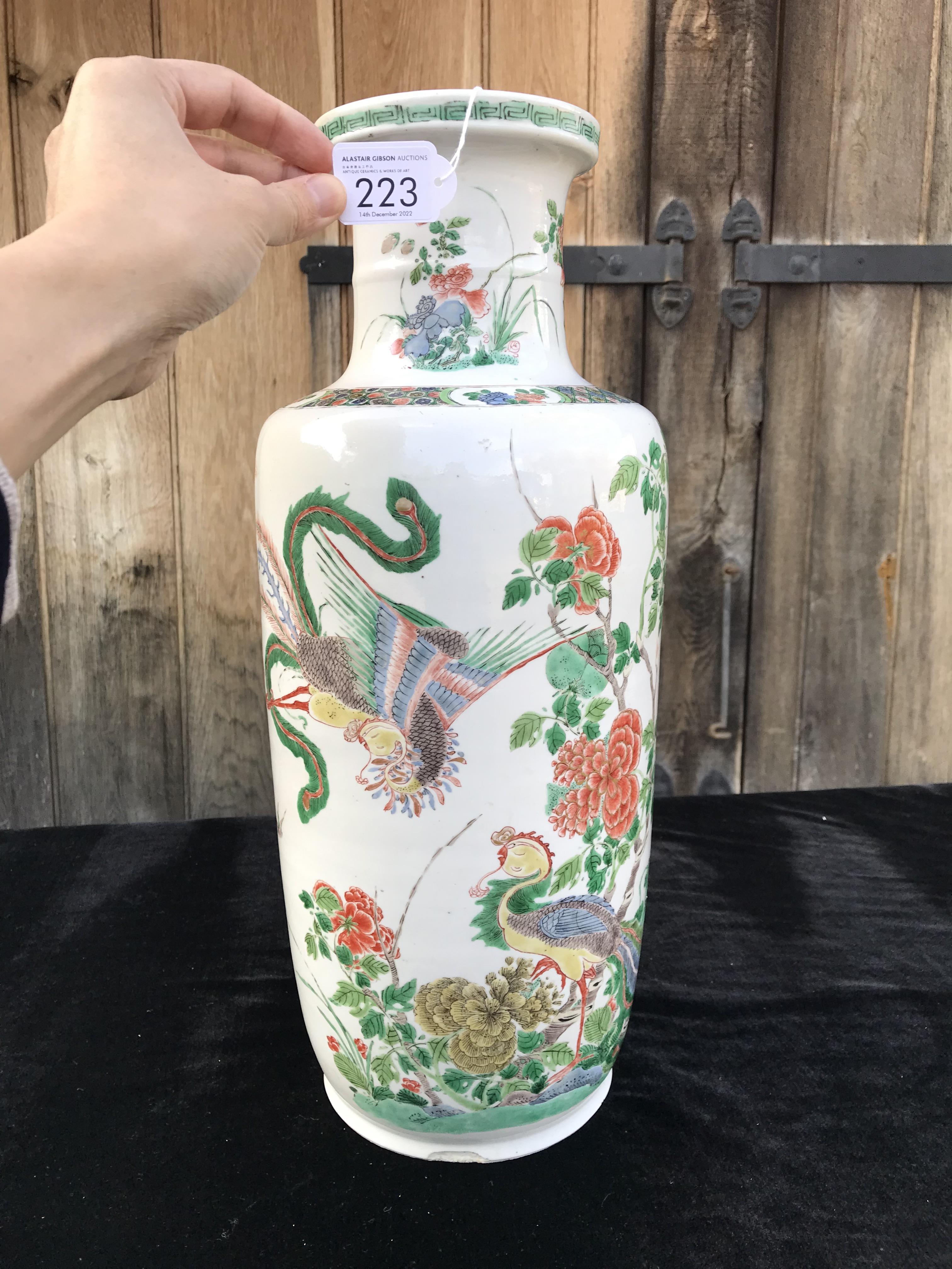 Ω A CHINESE 'FAMILLE-VERTE' PORCELAIN ROULEAU VASE, QING DYNASTY, KANGXI PERIOD, 1662 - 1722 - Image 2 of 10