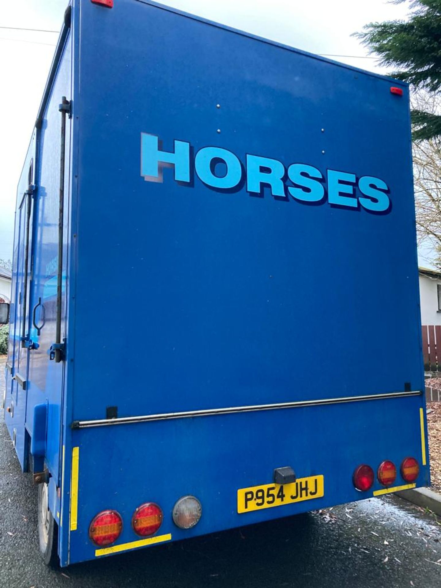 HORSEBOX TWO STALL.IVECO .LOCATION NORTHERN IRELAND - Image 5 of 5