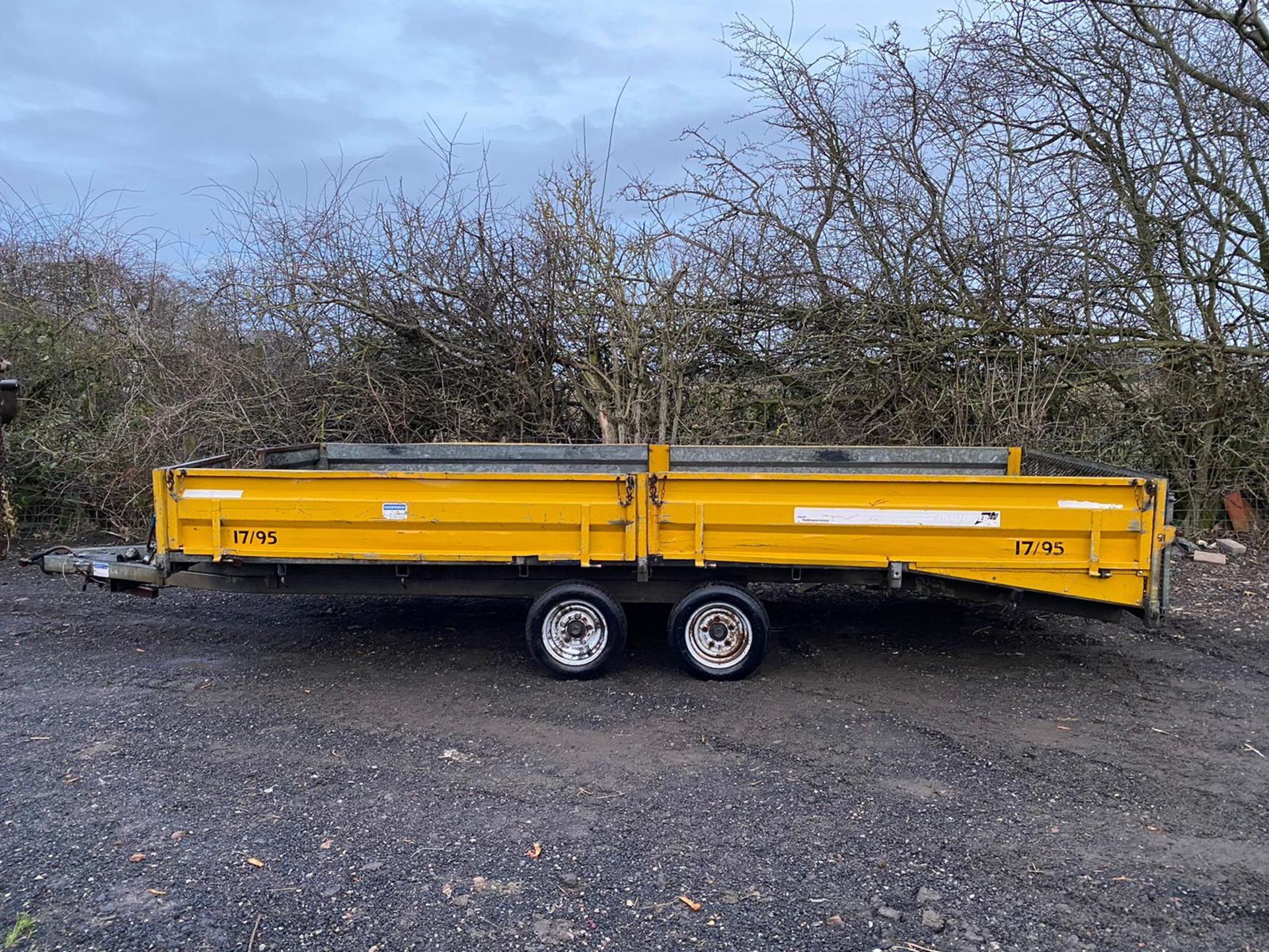 INDESPENSION TILT BED TRAILER.LOCATION NORTH YORKSHIRE - Image 5 of 6