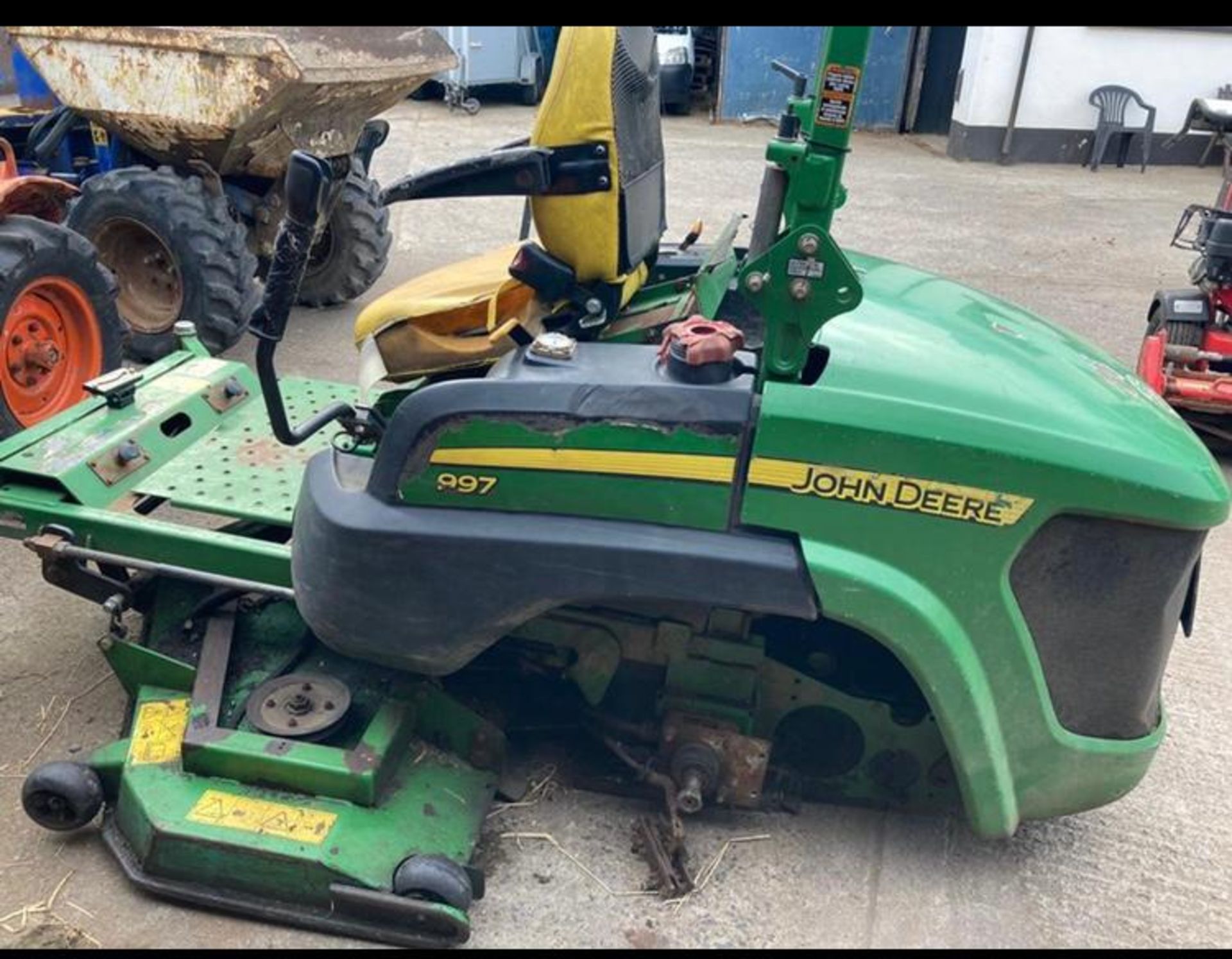 JOHN DEERE 997 Z TRAK COMMERCIAL MOWER.LOCATION NORTHERN IRELAND. - Image 2 of 2