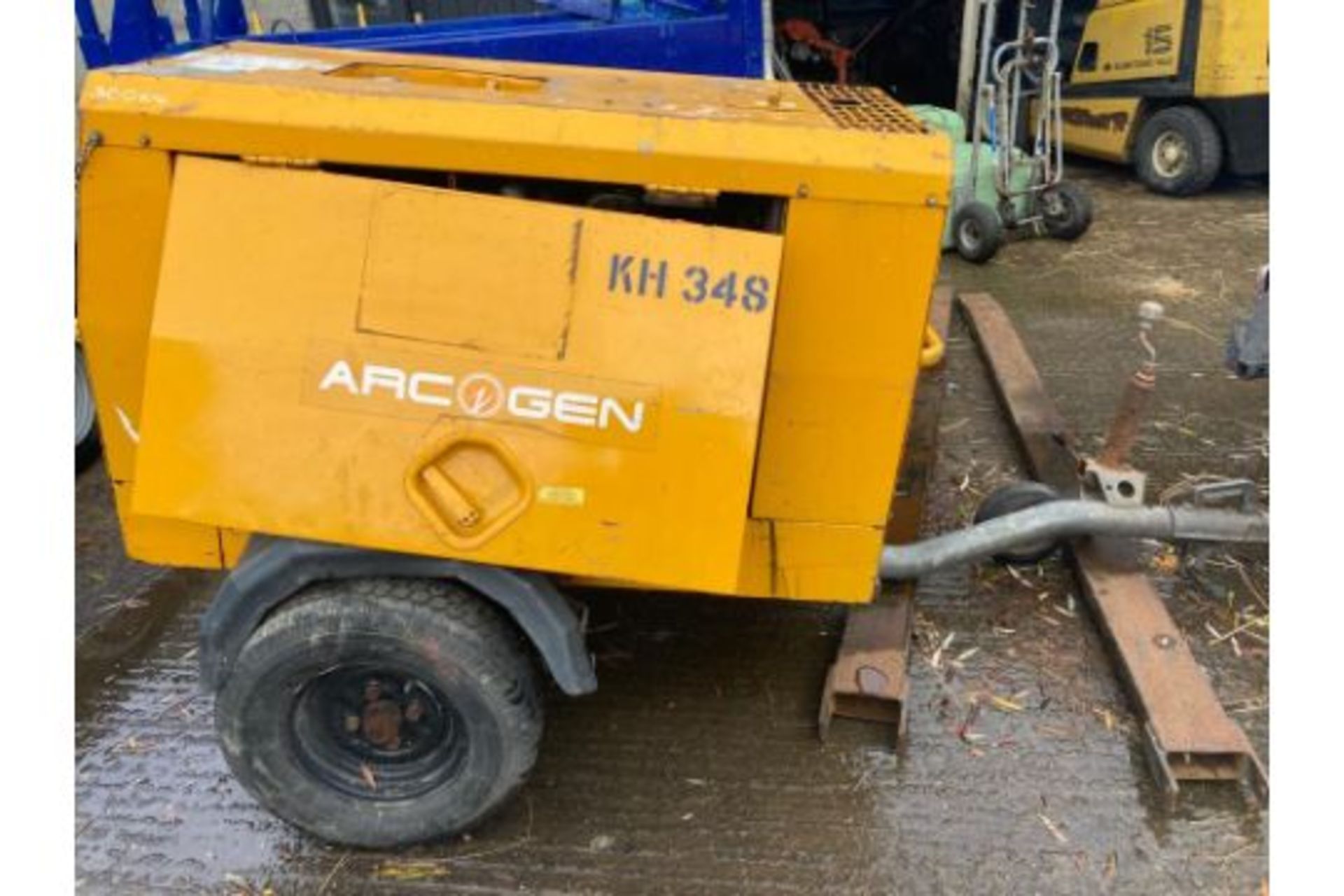 ARC GEN TOW BEHIND WELDER GENERATOR - Image 4 of 4