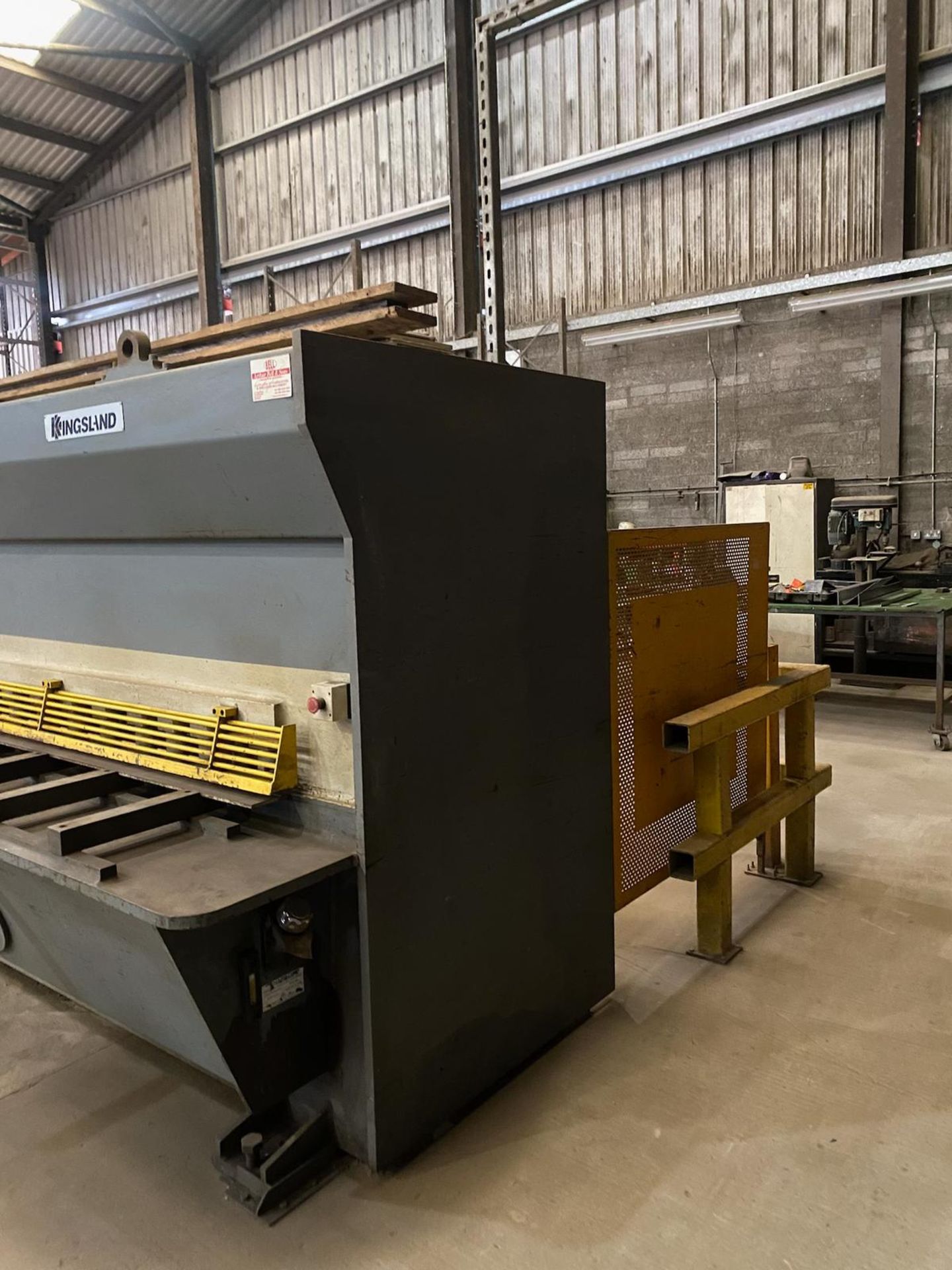 KINGSLAND KTSX 3012 SHEET METAL GUILLOTINE - Image 4 of 4