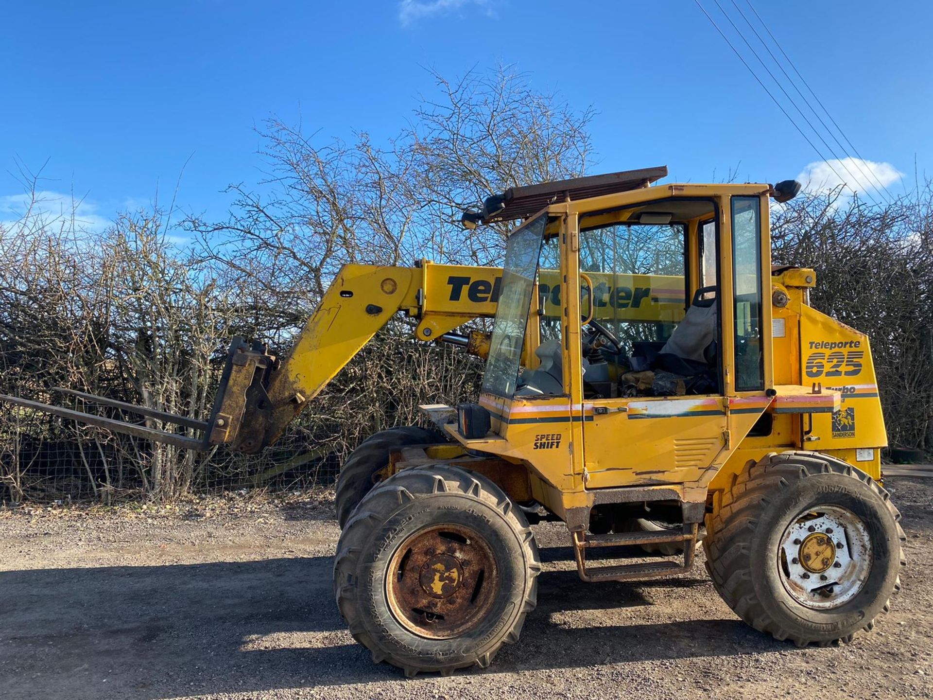 SANDERSON 625 POWERSHIFT TELEHANDLER LOCATION NORTH YORKSHIRE.