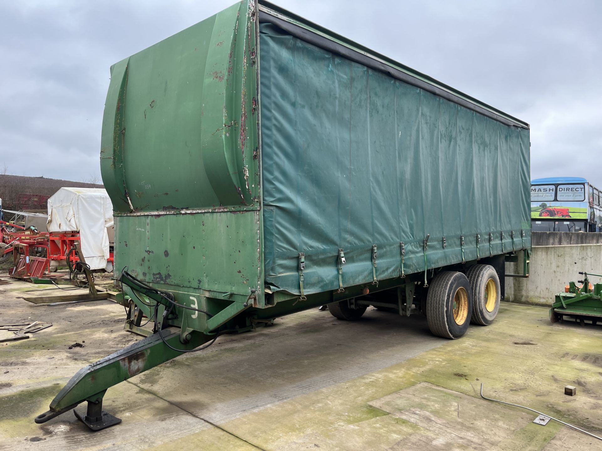 CURTAINSIDE TRACTOR TRAILER - Image 4 of 6