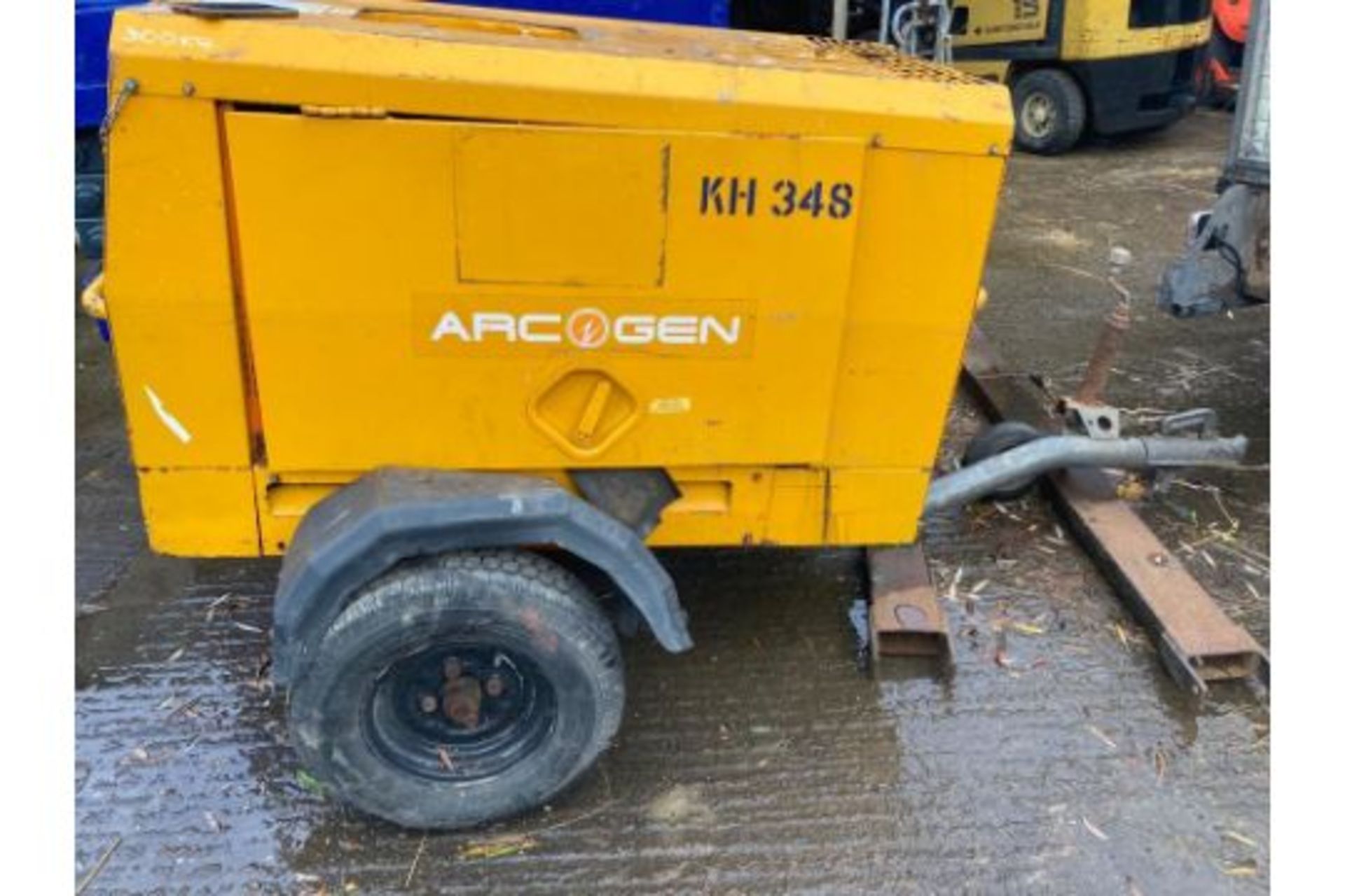 ARC GEN TOW BEHIND WELDER GENERATOR