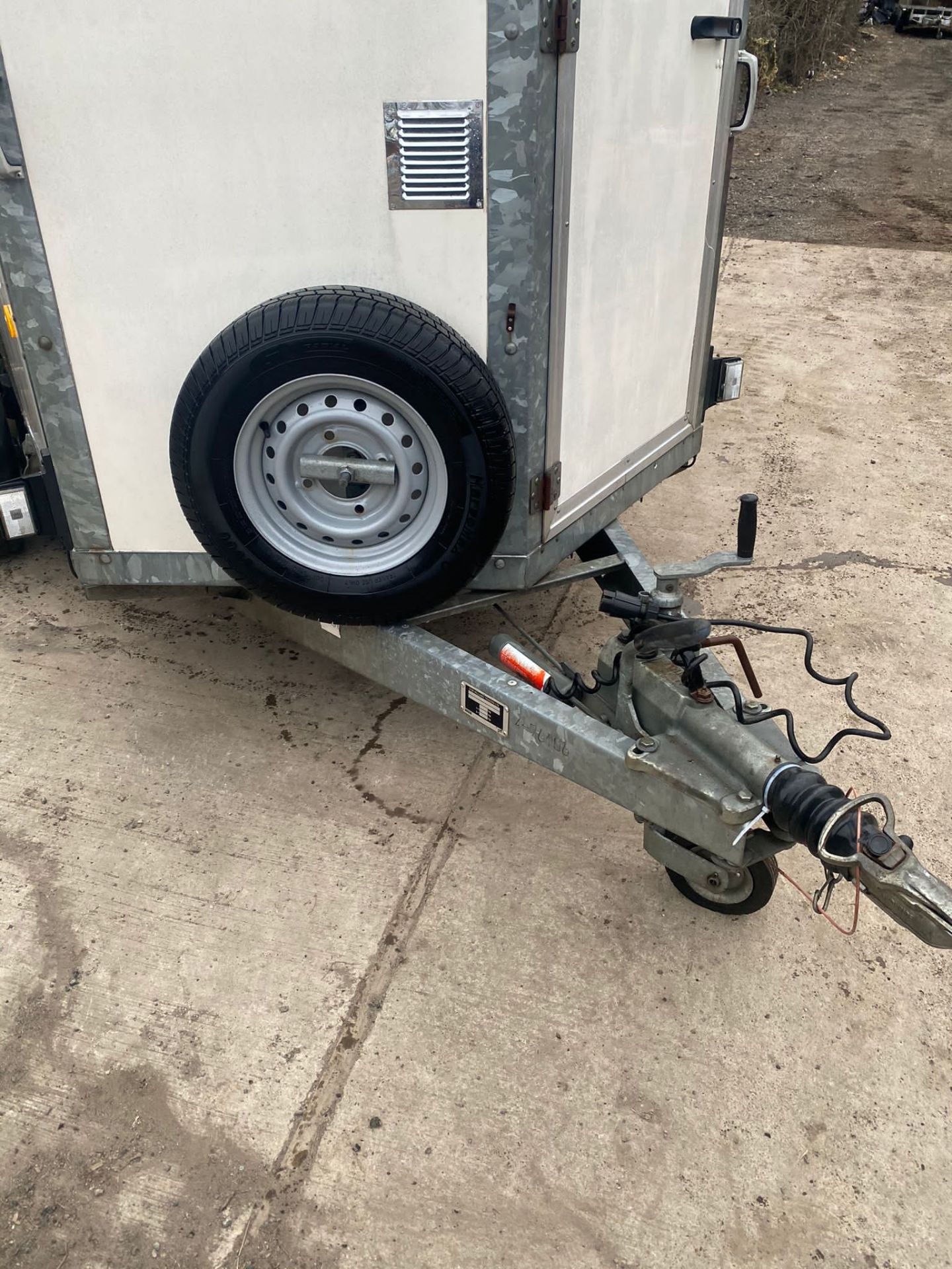 IFOR WILLIAMS BOX TRAILER 10X5 LOCATION NORTH YORKSHIRE. - Image 7 of 8