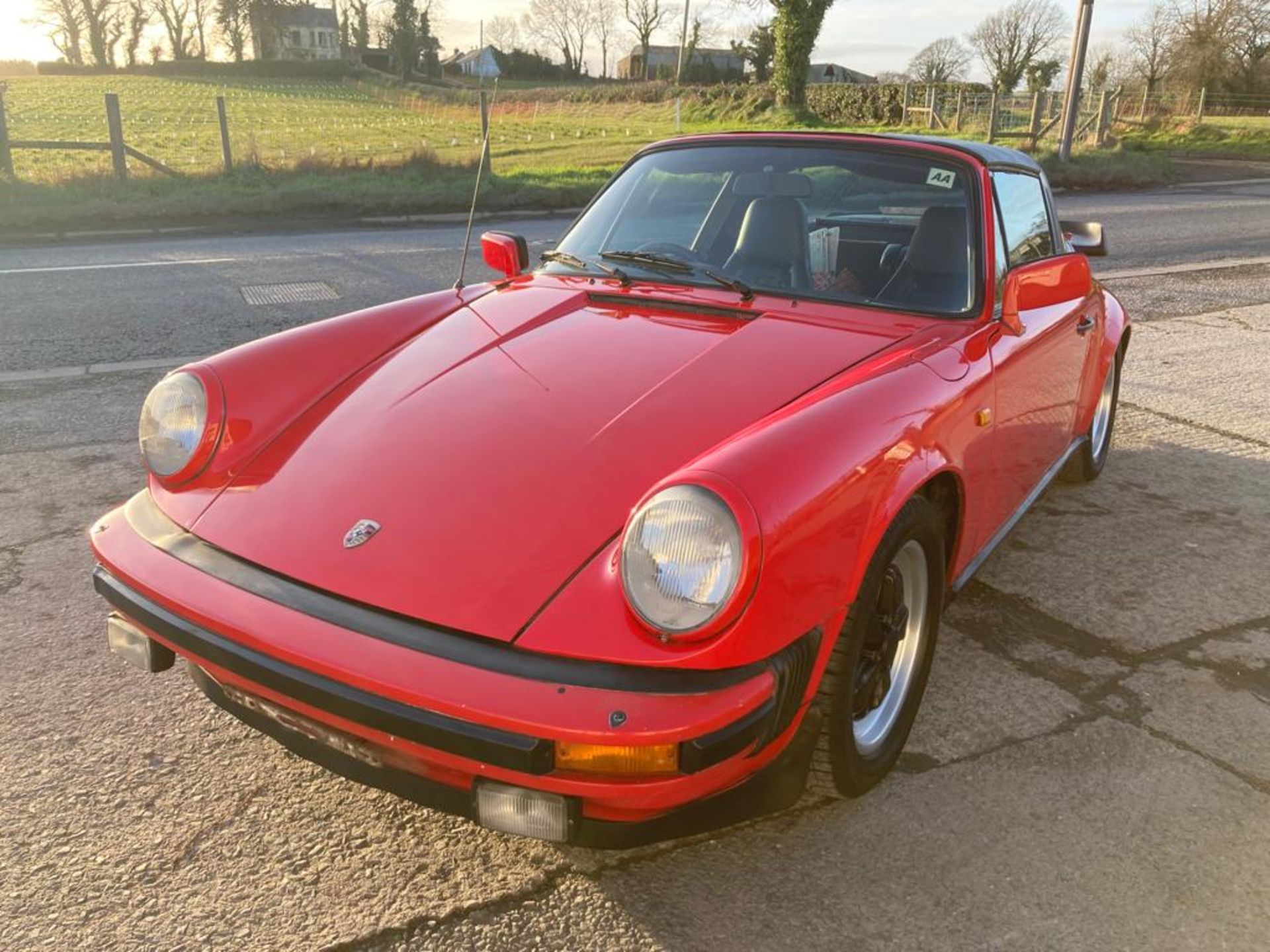 PORSCHE 911 TARGA - Image 3 of 38