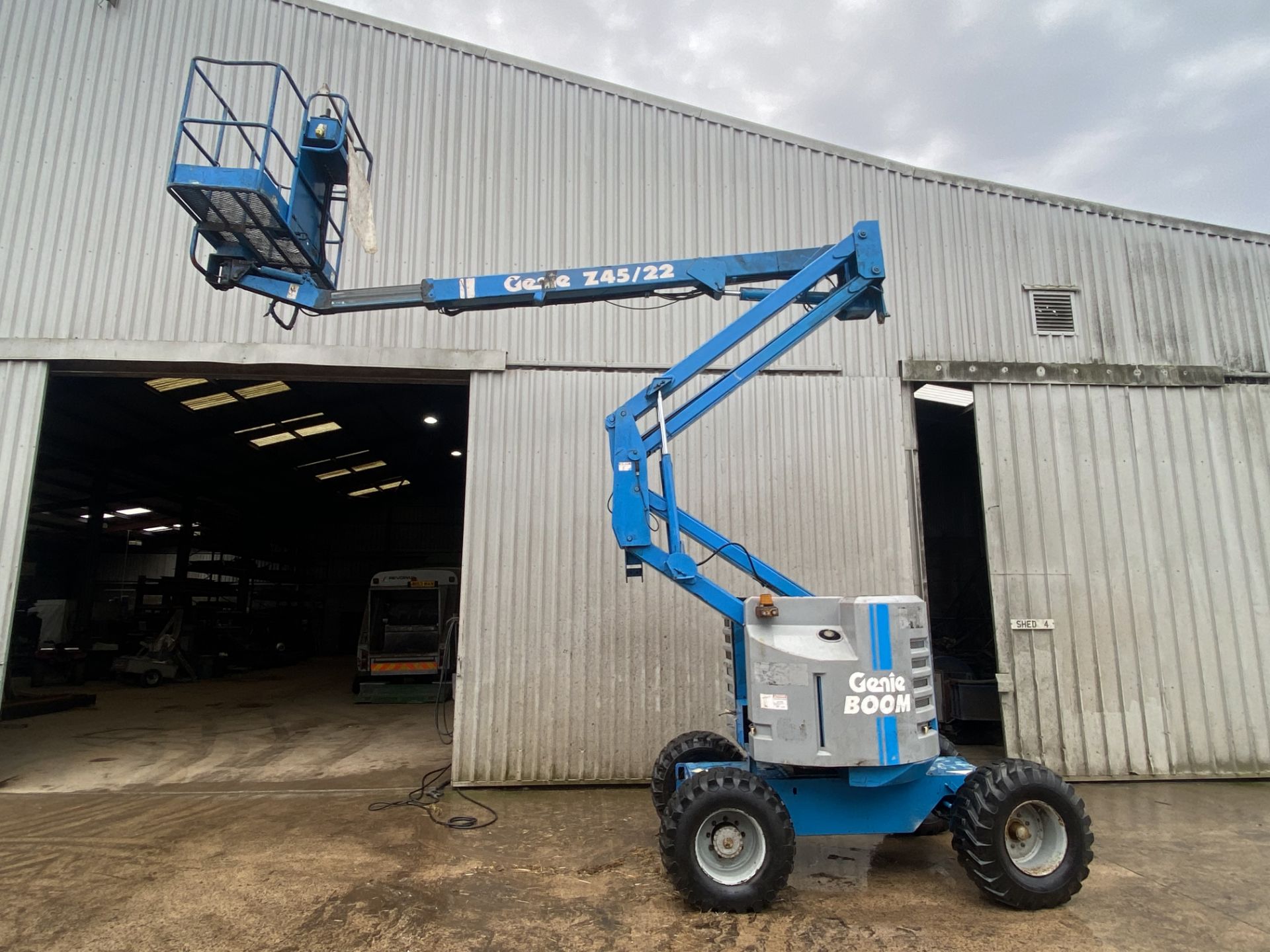 GENIE BOOM Z45/22 ARTICULATED BOOM LIFT CHERRY PICKER - Image 3 of 3