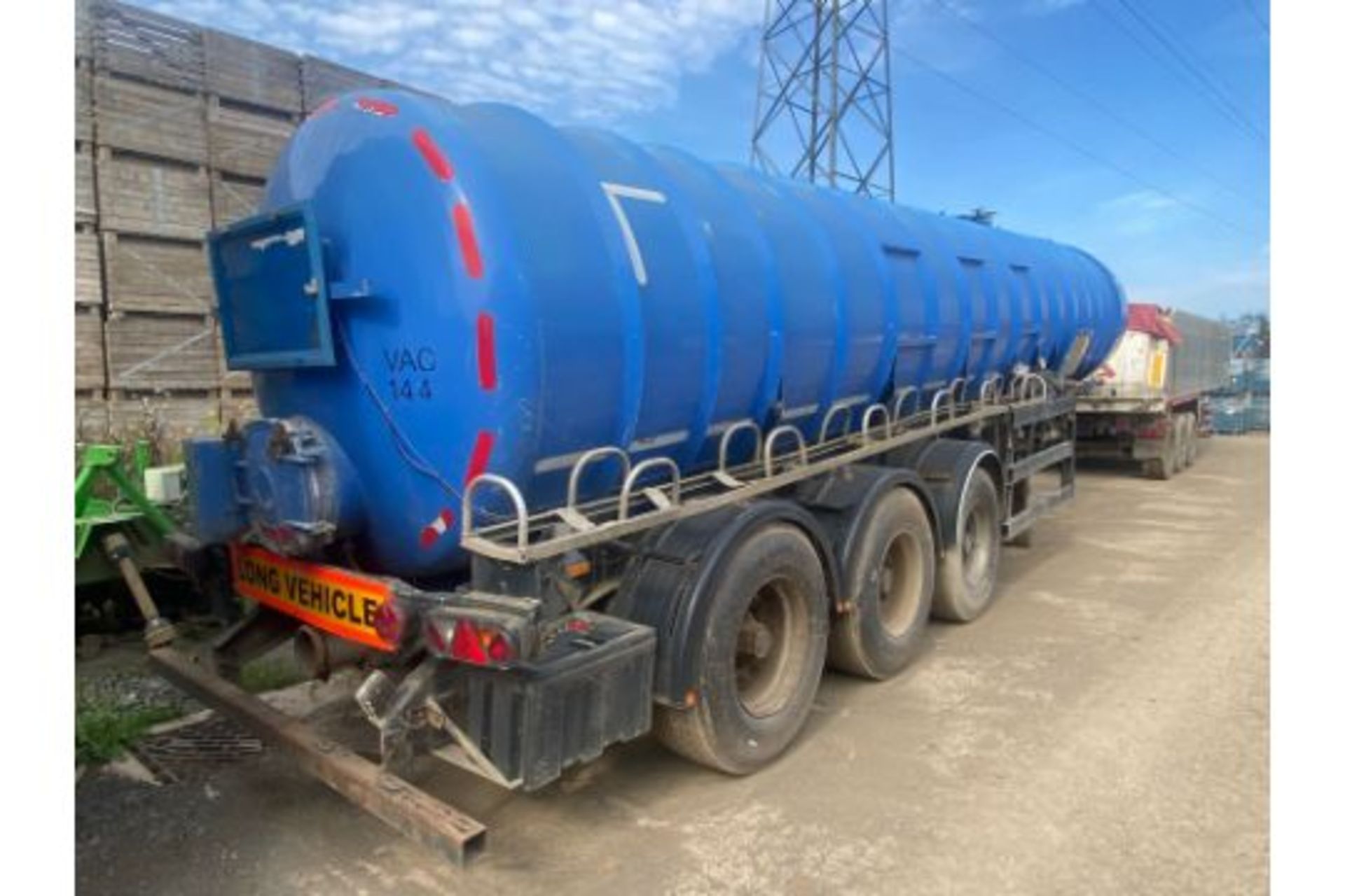 THOMPSON CARMICHAEL HGV VACUUM TANKER