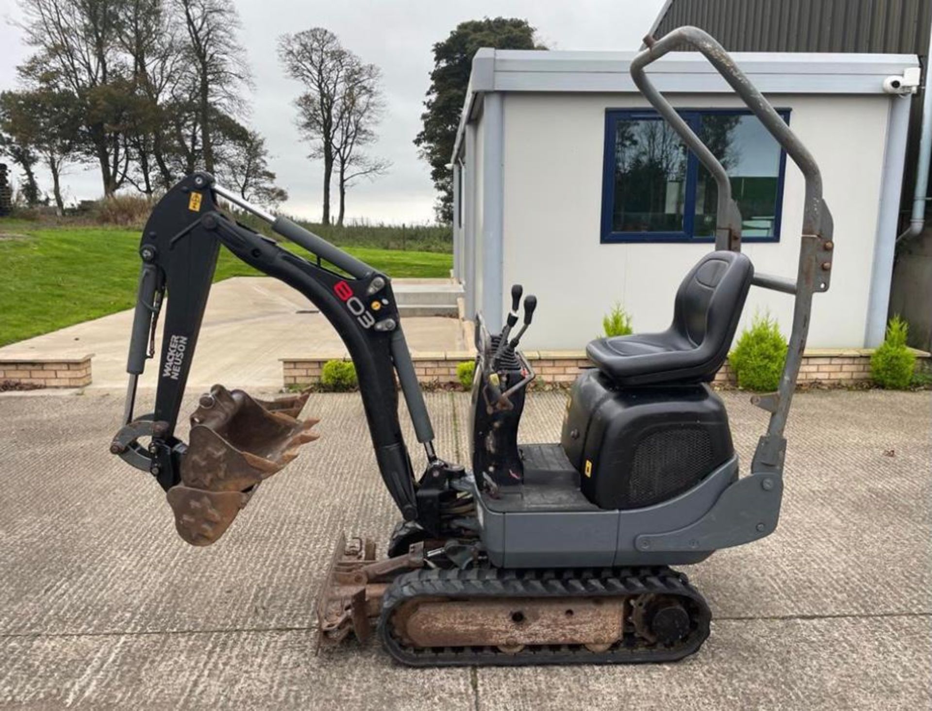 WACKER NUESON 2015 MINI DIGGER LOCATION NORTH YORKSHIRE. - Image 3 of 3