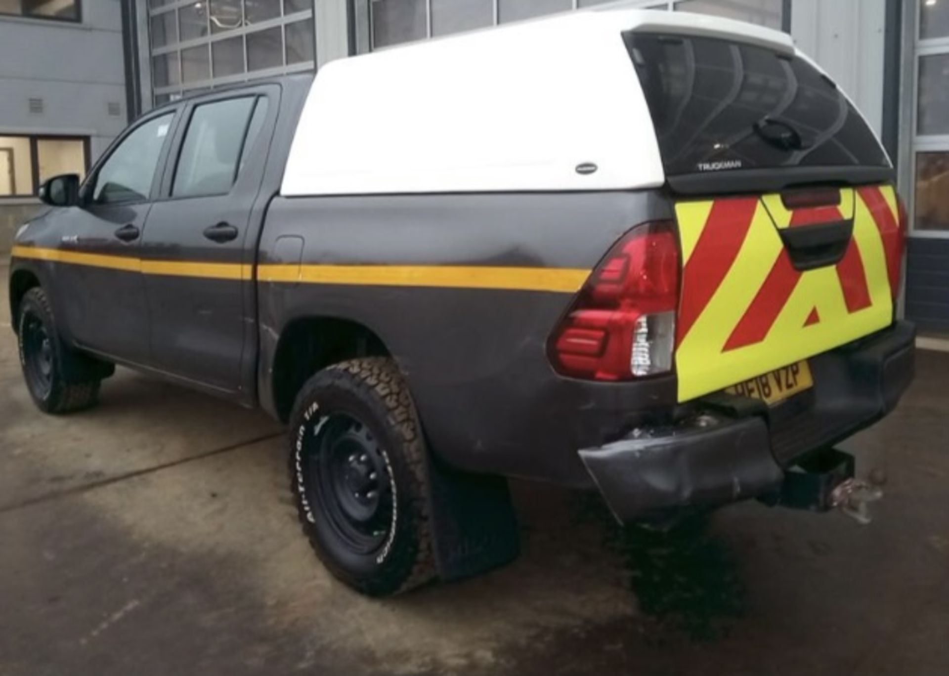 2018 TOYOTA HILUX 2018 2.4D -4WD ACTIVE 6 LOCATION NORTH YORKSHIRE - Image 3 of 15