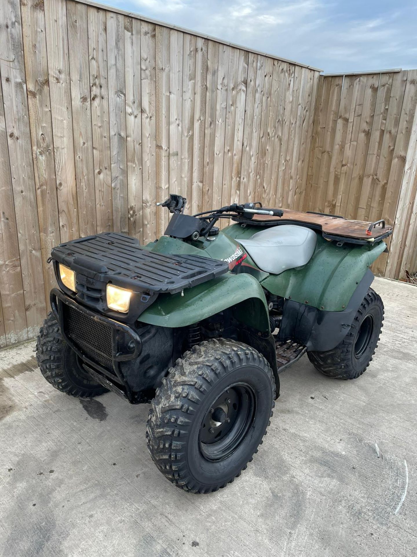 KAWASAKI KVF 400 4X4 FARM QUAD LOCATION NORTH YORKSHIRE.