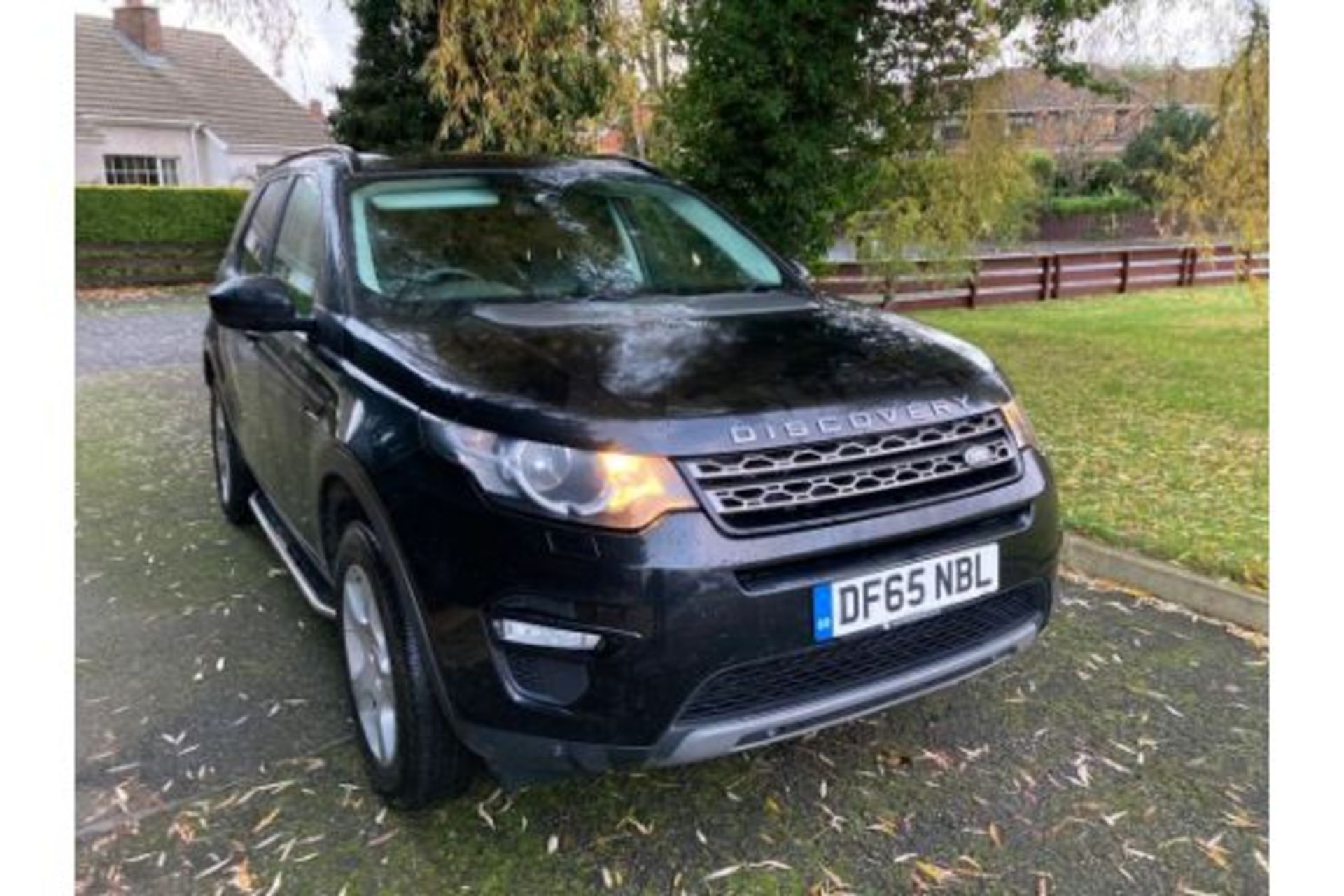 LAND ROVER DISCOVERY SPORT 2.0 TD4 SE TECH 150 S/S  STARTS RUNS AND DRIVES REGISTERED: 18th Nov 2015