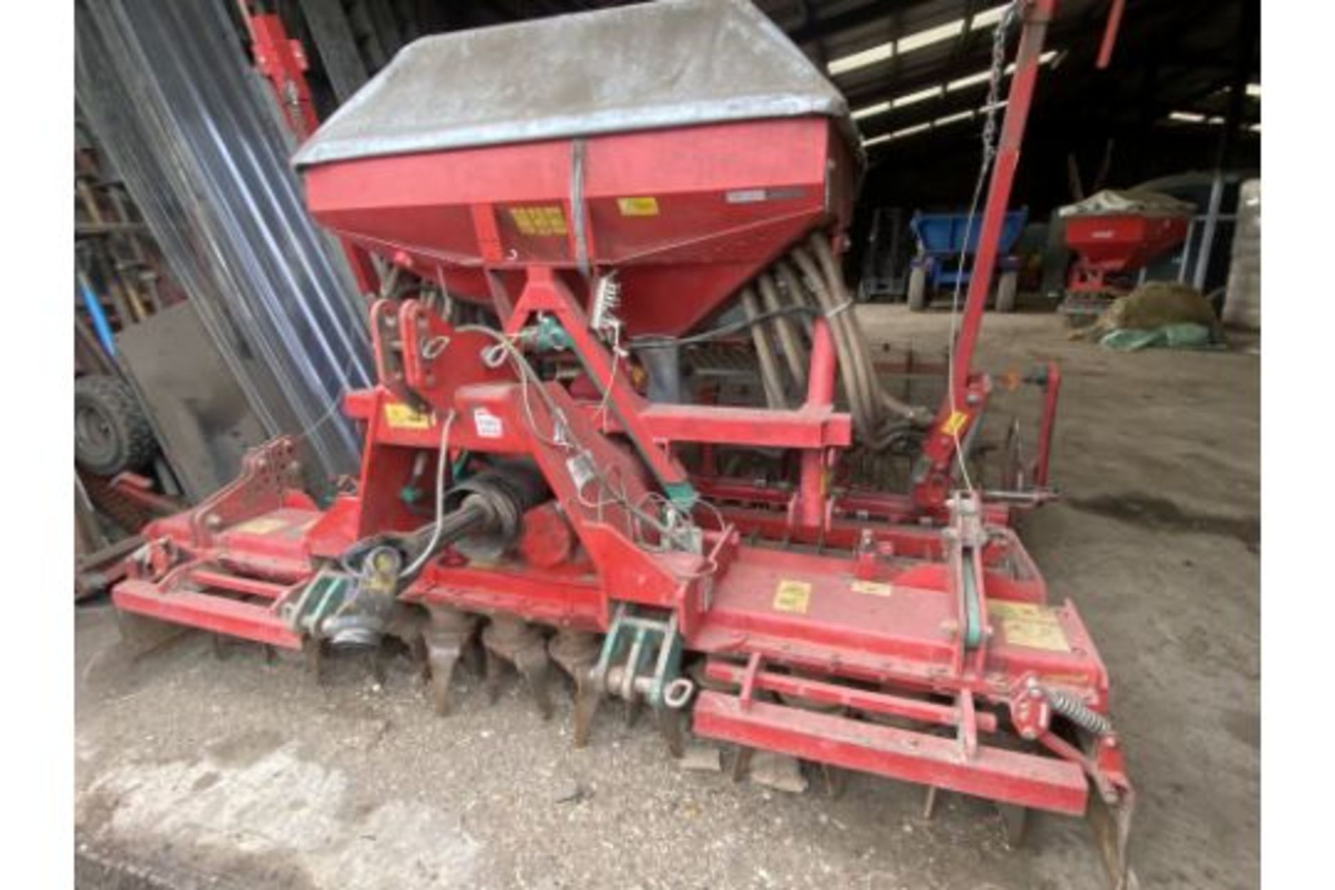 KVERNELAND MODEL D ONE PASS SEED DRILL DIRECT FARM RETIREMENT ENTRY