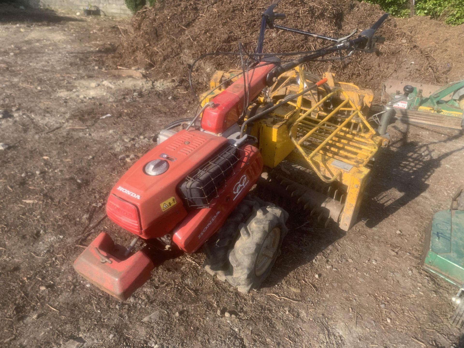 BLEC HONDA PEDESTRIAN STONE RAKE LOCATION NORTHERN IRELAND. - Image 4 of 7