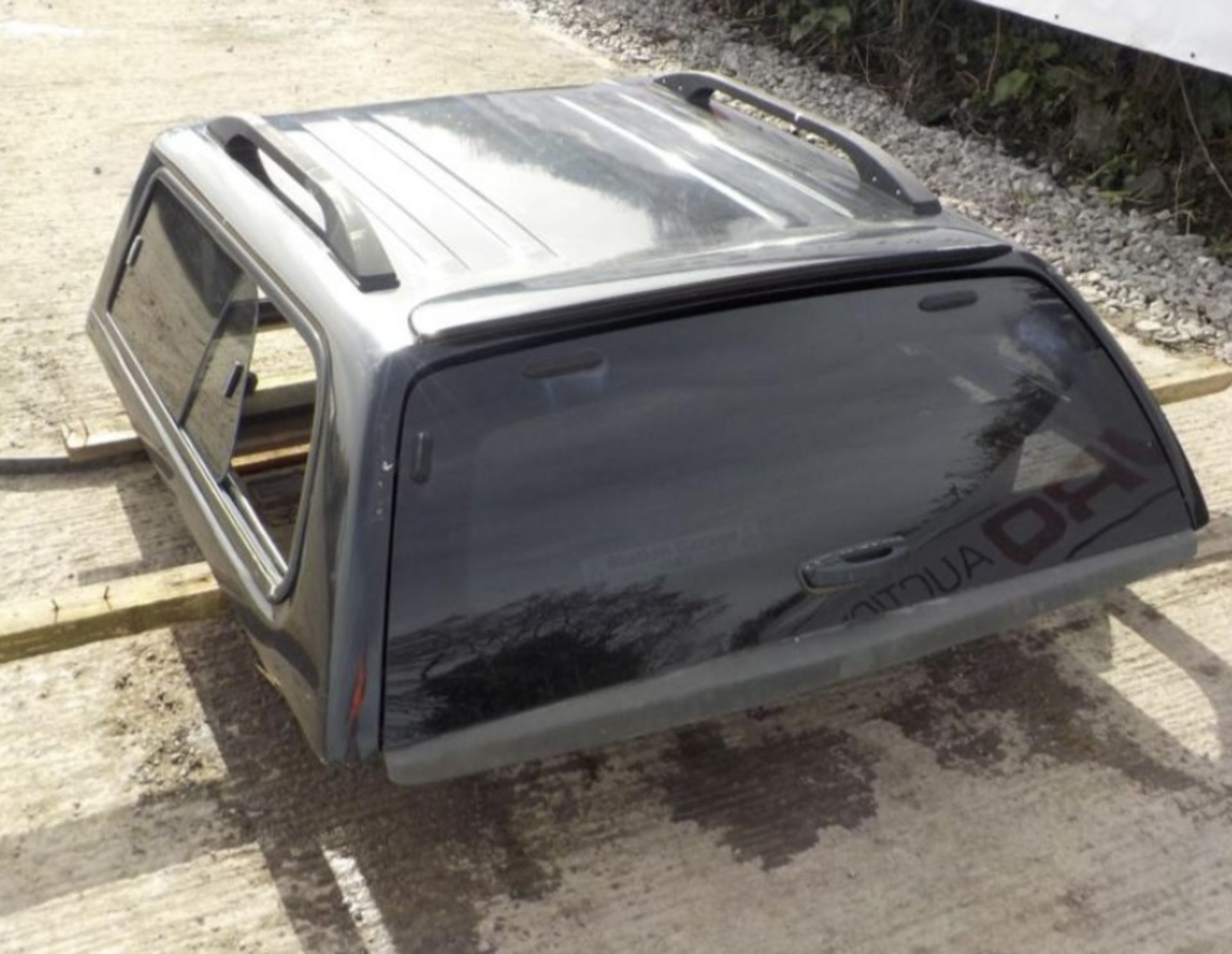 CANOPY TO SUIT MITSUBISHI L200 4X4 PICK UP - Image 2 of 2