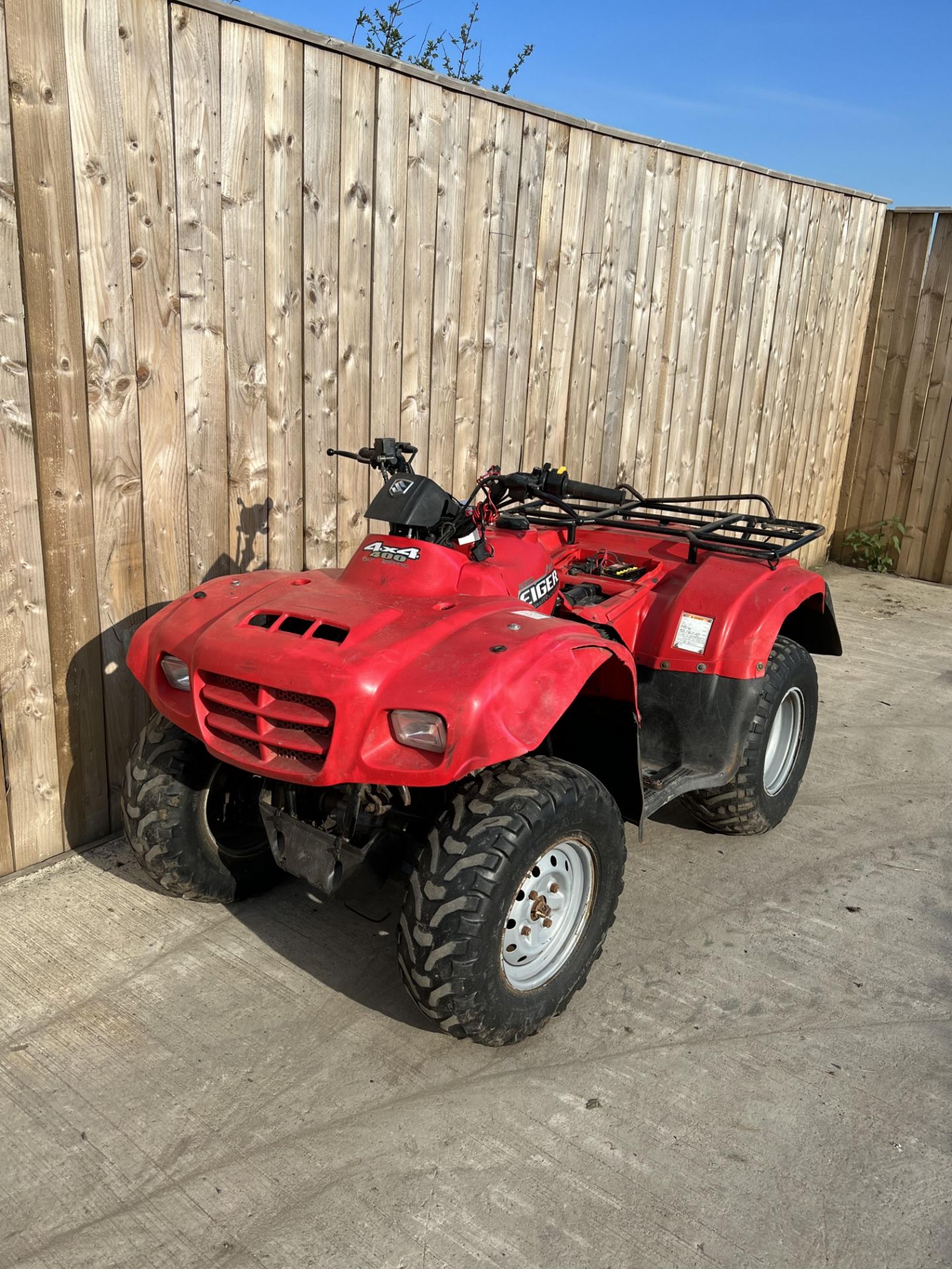 SUZUKI EIGER 400CC 4X4 FARM QUAD ATV - Image 2 of 5