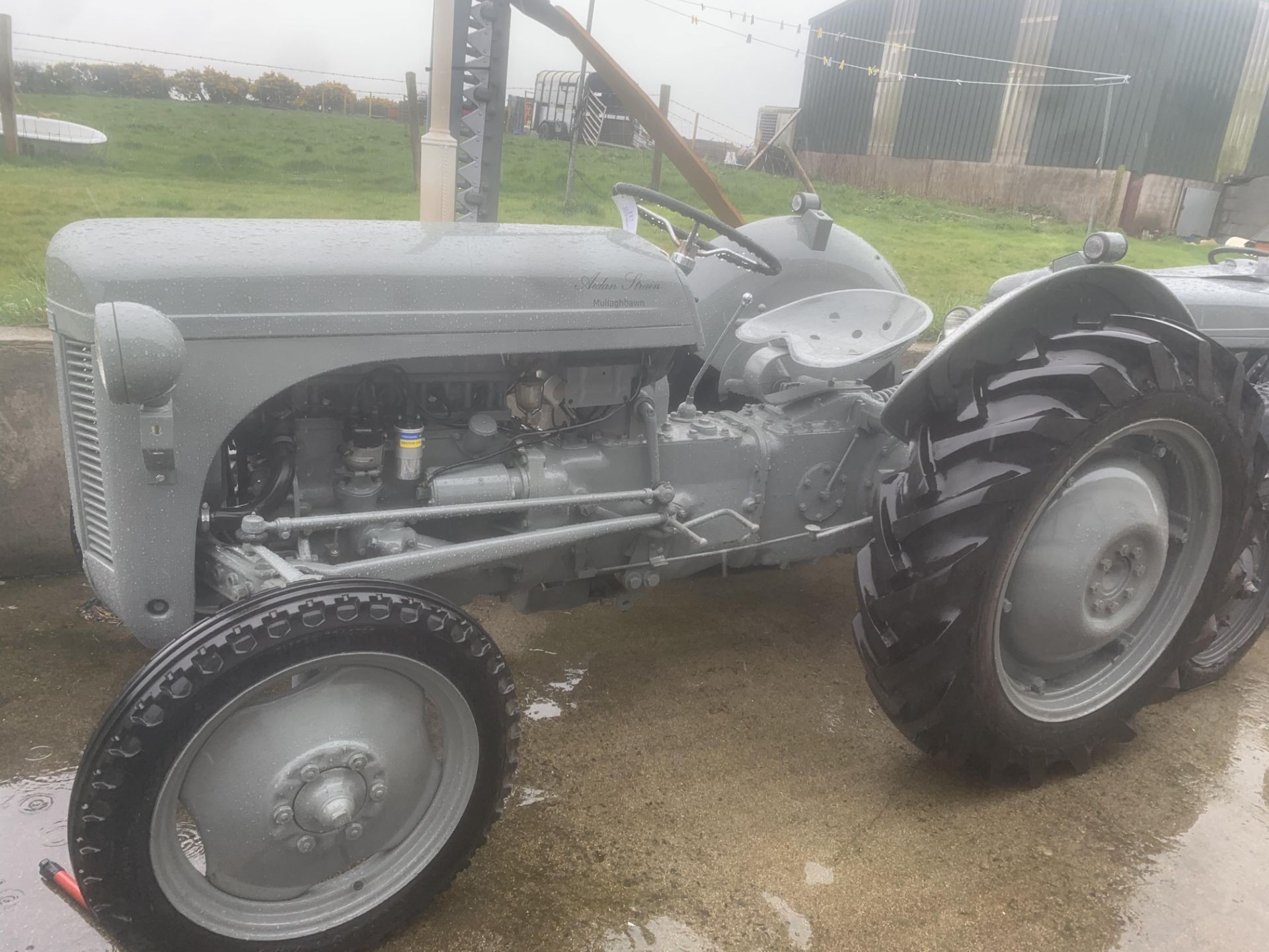 FERGUSON TEA20 C/W MID-MOUNTED FINGER BAR MOWER VINTAGE CLASSIC TRACTOR *LOCATION NORTHERN IRELAND* - Image 2 of 2