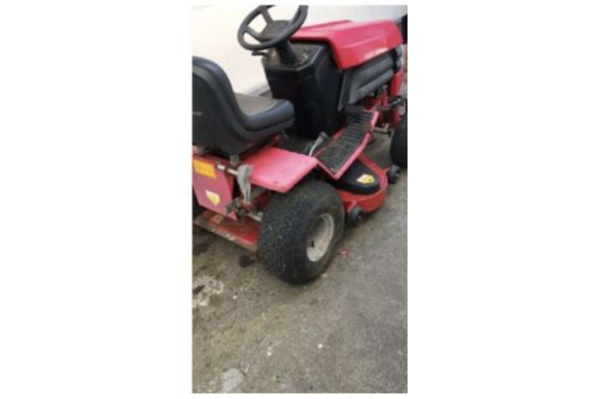 WESTWOOD S1300 RIDE ON MOWER LOCATION NORTHERN IRELAND. - Image 6 of 6