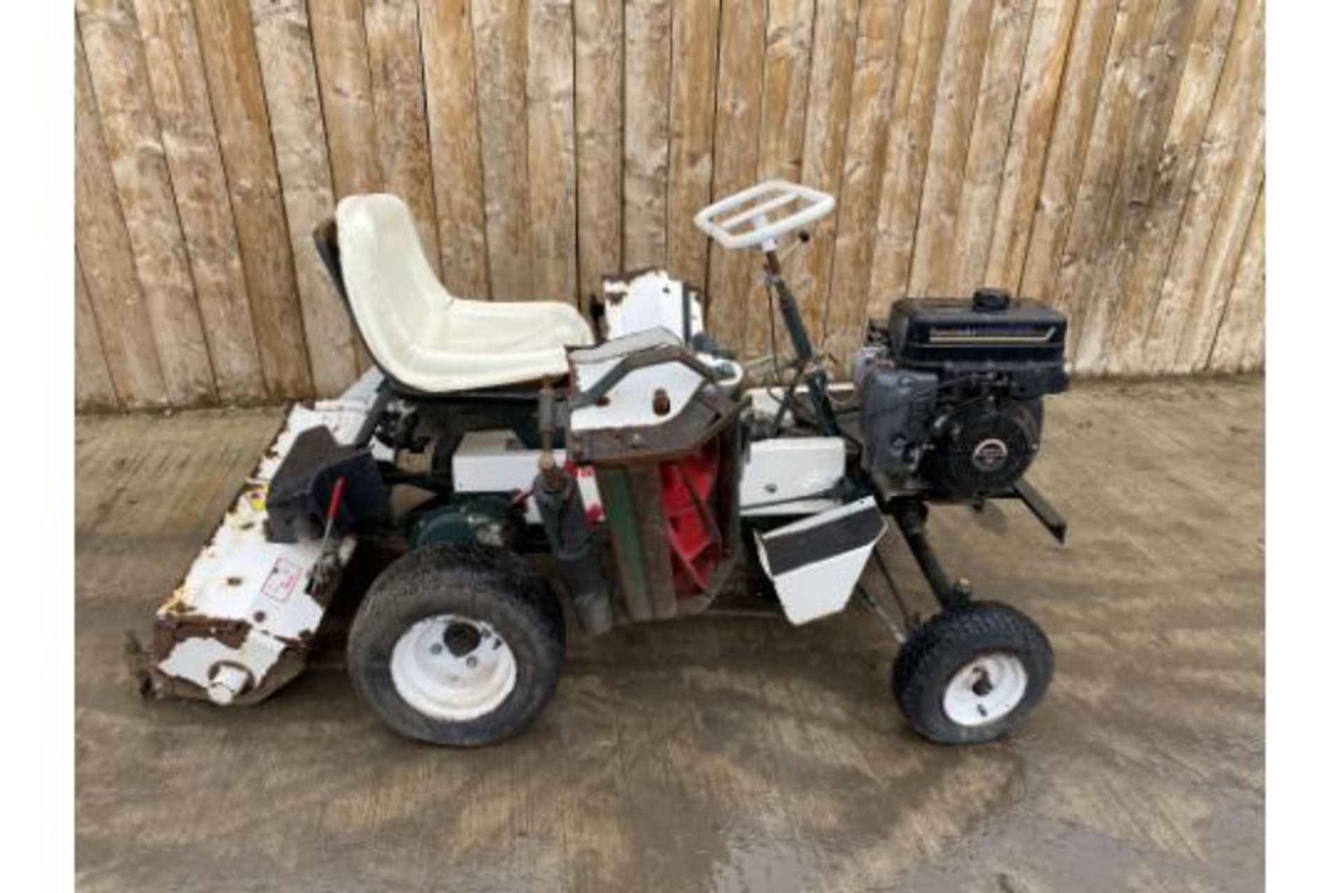 ALLEN NATIONAL RIDE ON GANG MOWER *LOCATION NORTH YORKSHIRE* - Image 2 of 2