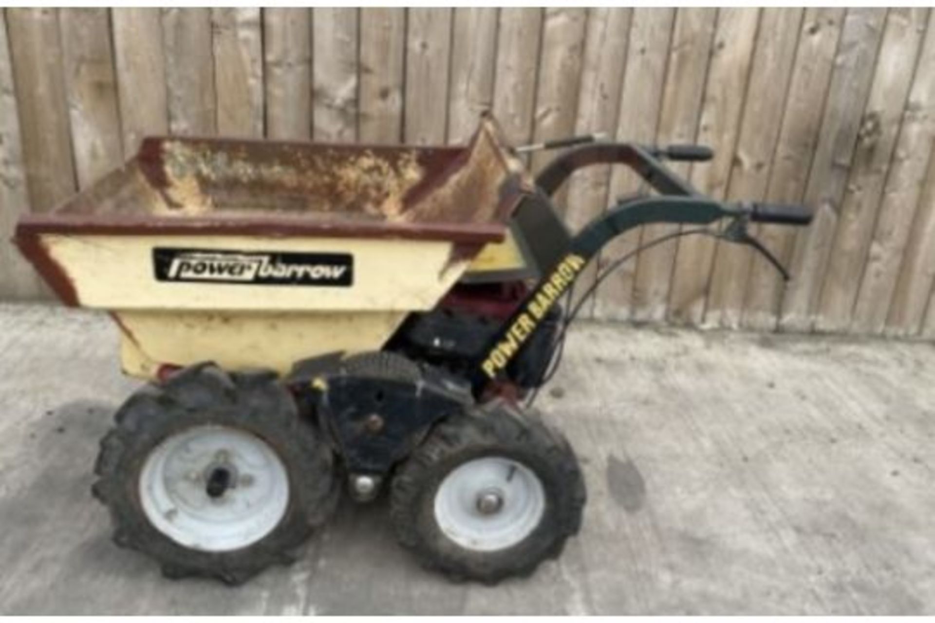 POWER BARROW 4X4 DUMPER HONDA PETROL ENGINE LOCATED IN NORTH YORKSHIRE. - Image 3 of 4