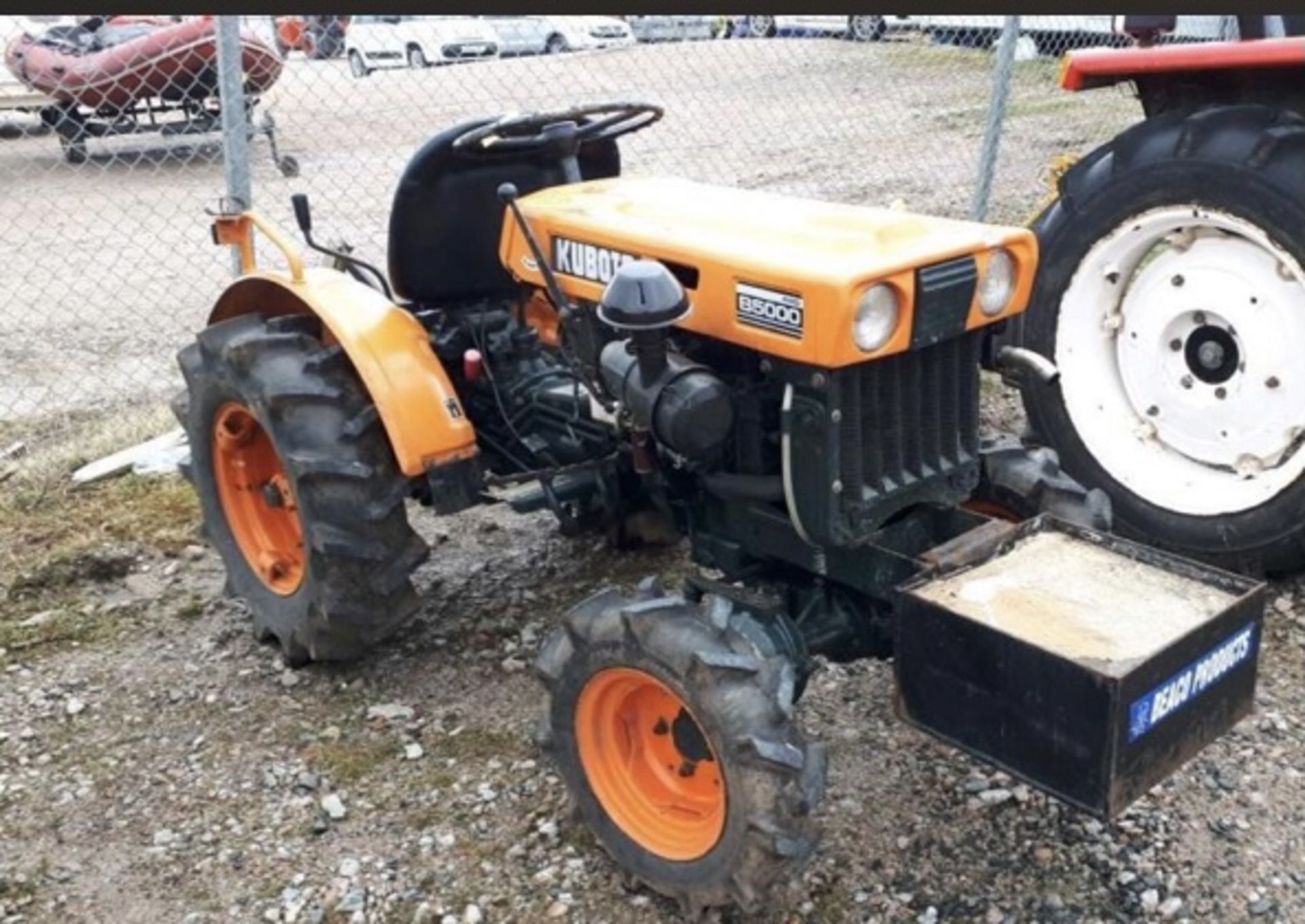 KUBOTA B500 DIESEL TRACTOR.LOCATION NORTHERN IRELAND. - Image 3 of 4