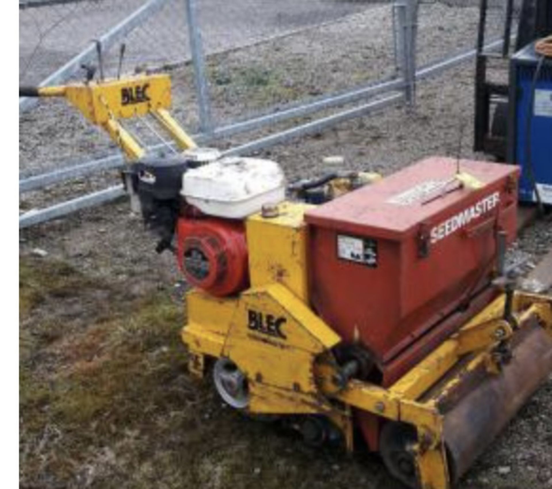 BLEC SEEDER HONDA PETROL ENGINE WITH COMACTION PLATE.LOCATION NORTHERN IRELAND. - Image 2 of 4