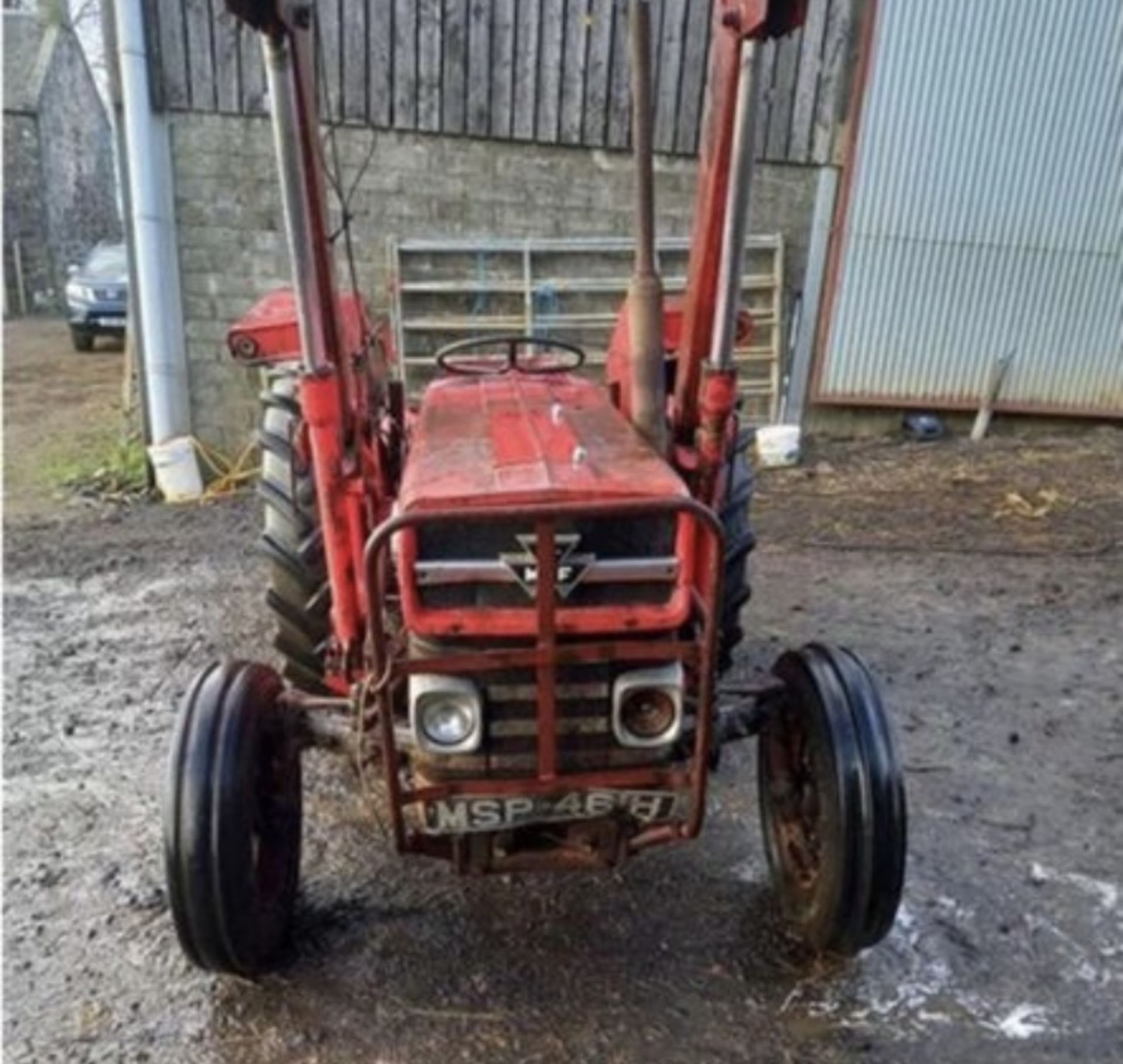 MASSEY FERGUSON 135 WITH LOADER.1970 WITH TAX BOOK.STARTS RUNS AND DRIVES AND LIFTS.SUPERB - Image 2 of 4