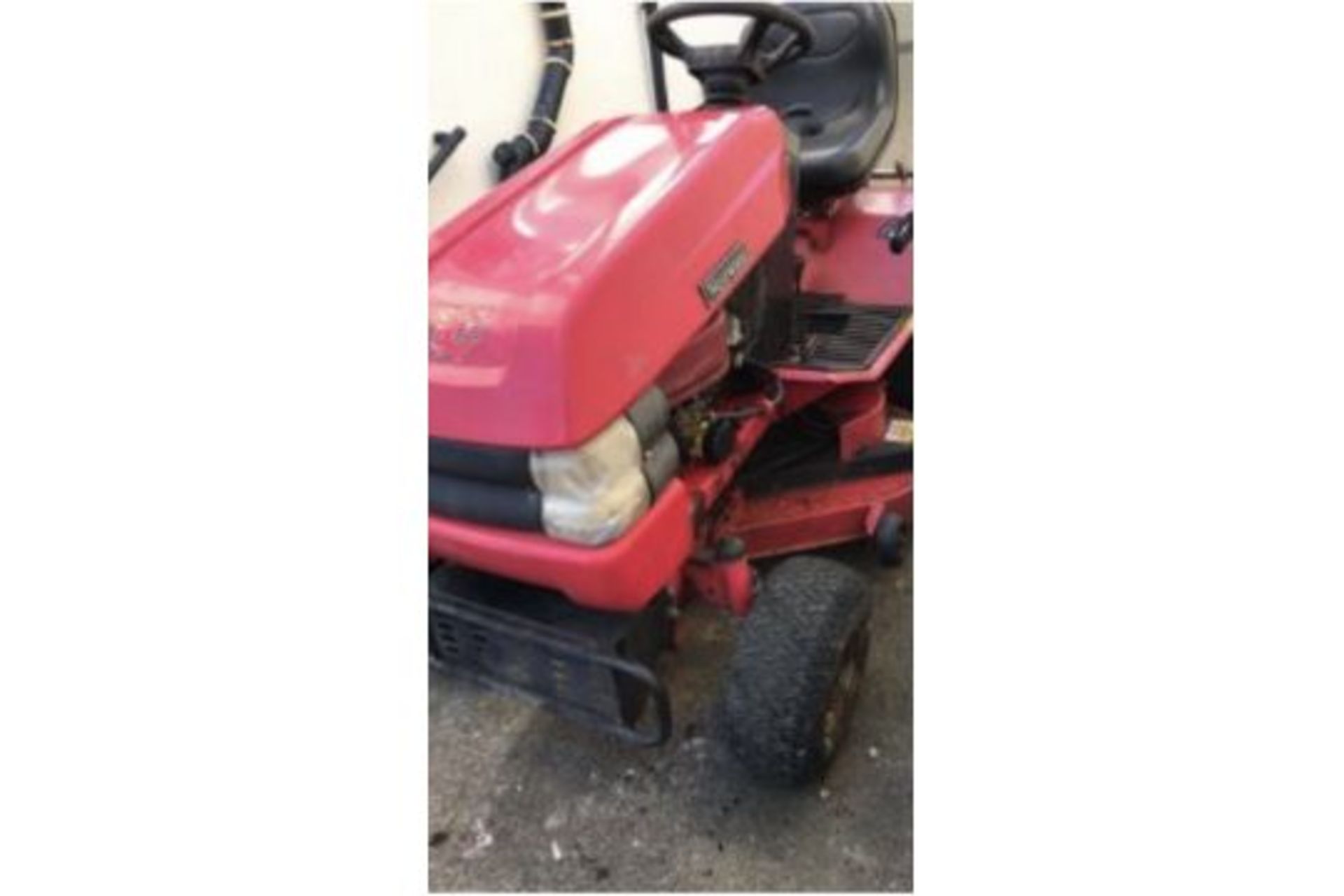 WESTWOOD S1300 RIDE ON MOWER LOCATED IN NORTRHERN IRELAND.