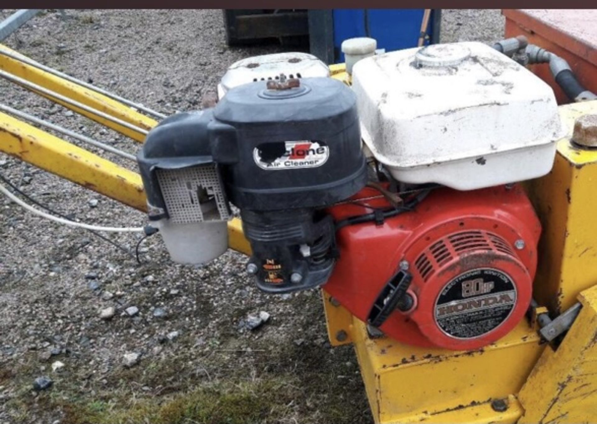 BLEC SEEDER HONDA PETROL  ENGINE WITH COMPACTION PLATE LOCATED IN NORTHERN IRELAND. - Image 4 of 4