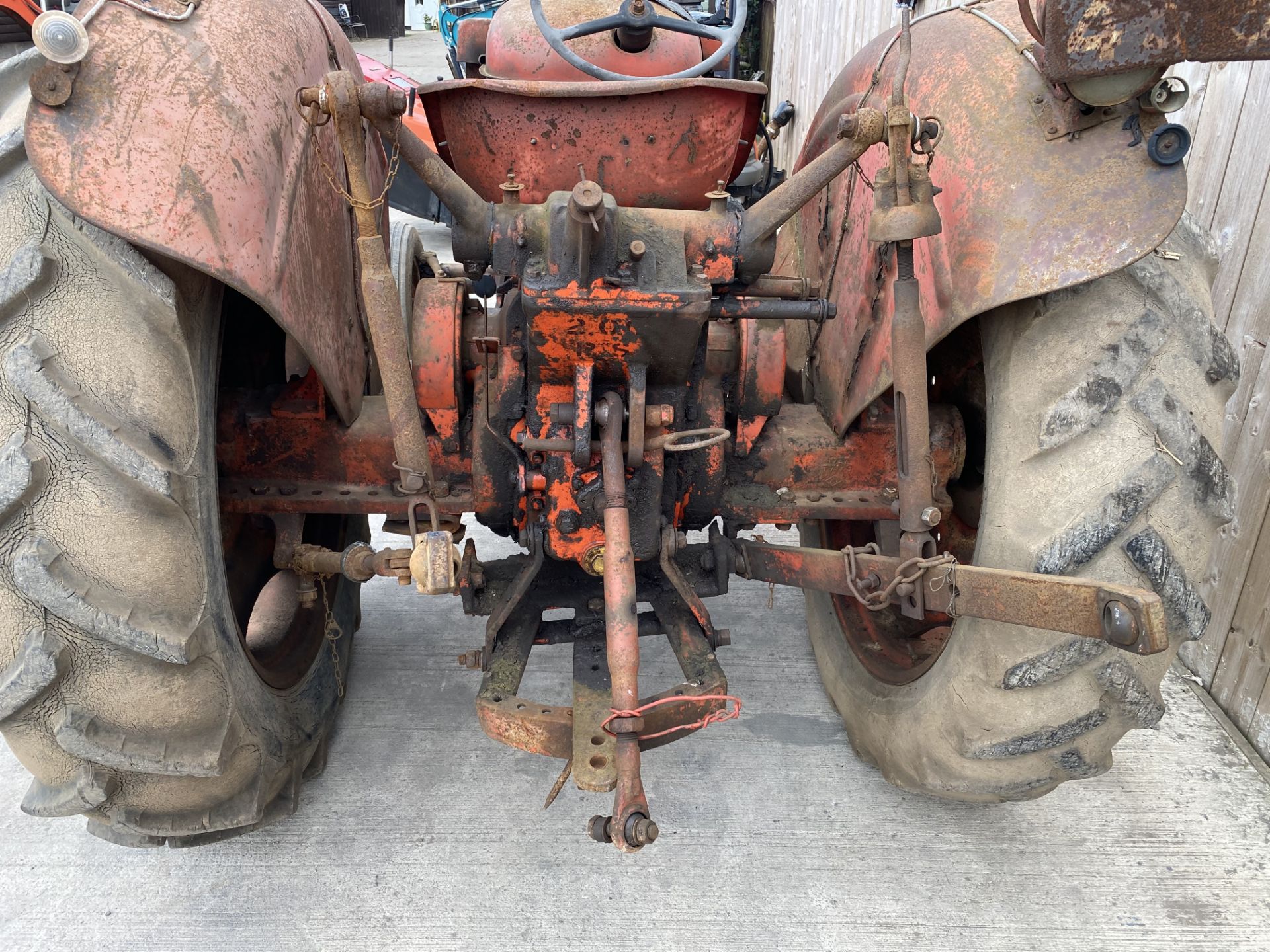 NUFFIELD VINTAGE TRACTOR *LOCATION NORTH YORKSHIRE* - Image 4 of 7