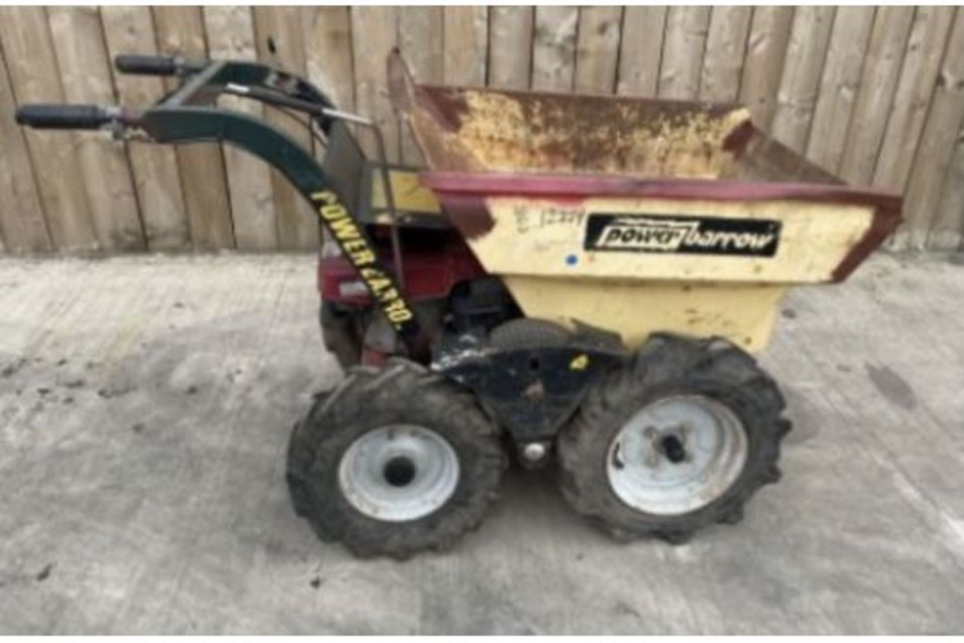 POWER BARROW 4X4 DUMPER HONDA PETROL ENGINE LOCATED IN NORTH YORKSHIRE. - Image 2 of 4