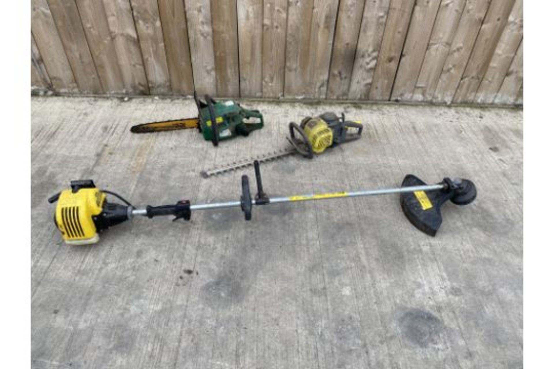 JOB LOT CHAINSAW, HEDGE CUTTER, STRIMMER  LOCATION NORTH YORKSHIRE  PLUS VAT