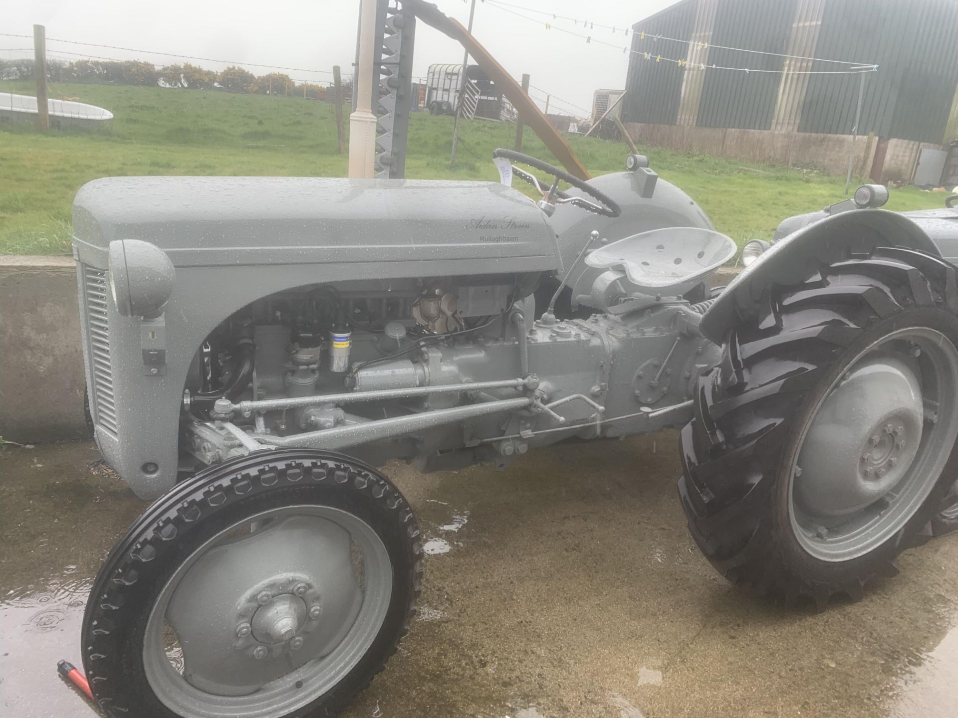 FERGUSON TEA20 C/W MID-MOUNTED FINGER BAR MOWER VINTAGE CLASSIC TRACTOR FULLY RESTORED NEW TYRES ALL