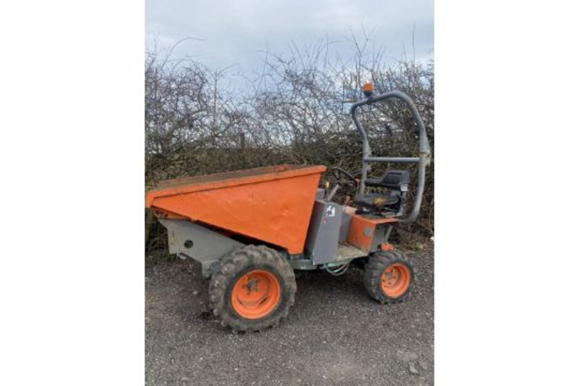 AUSA 4WD HIGH TIP DIESEL DUMPER PERKINS 3CYL DIESEL ENGINE HIGH TIP STARTS RUNS DRIVES & TIPS