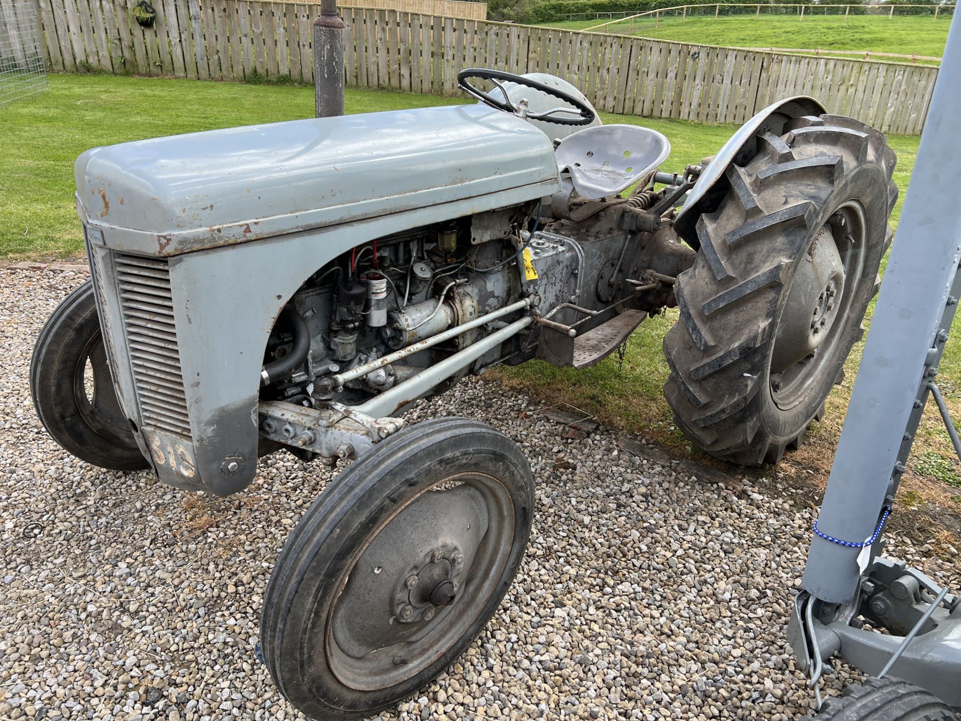 FERGUSON GREY FERGIE CLASSIC TRACTOR